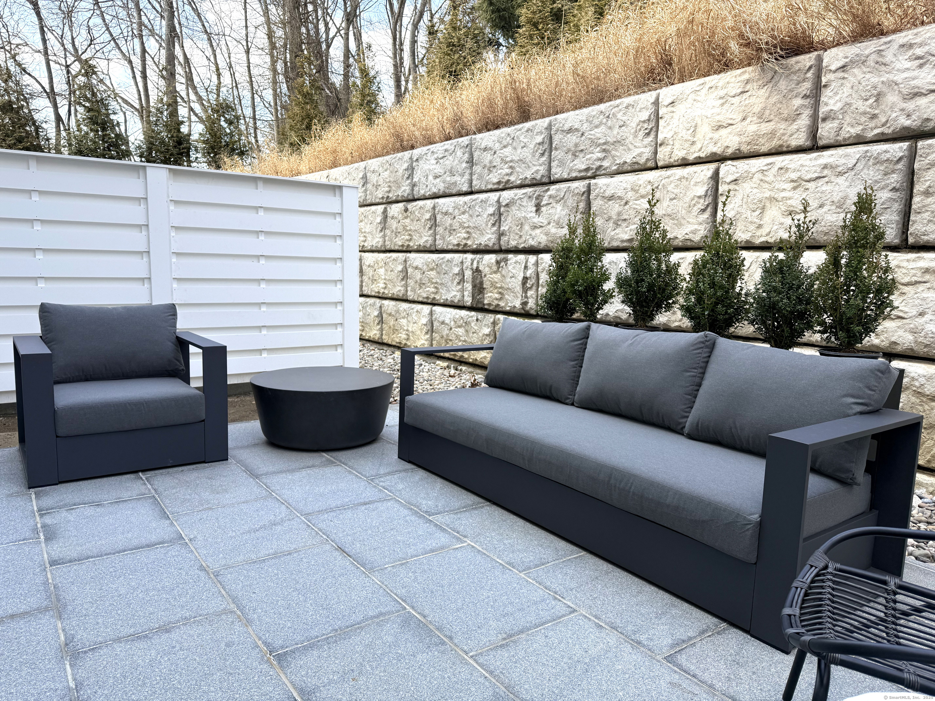 785 Post, Westport, Connecticut 06880