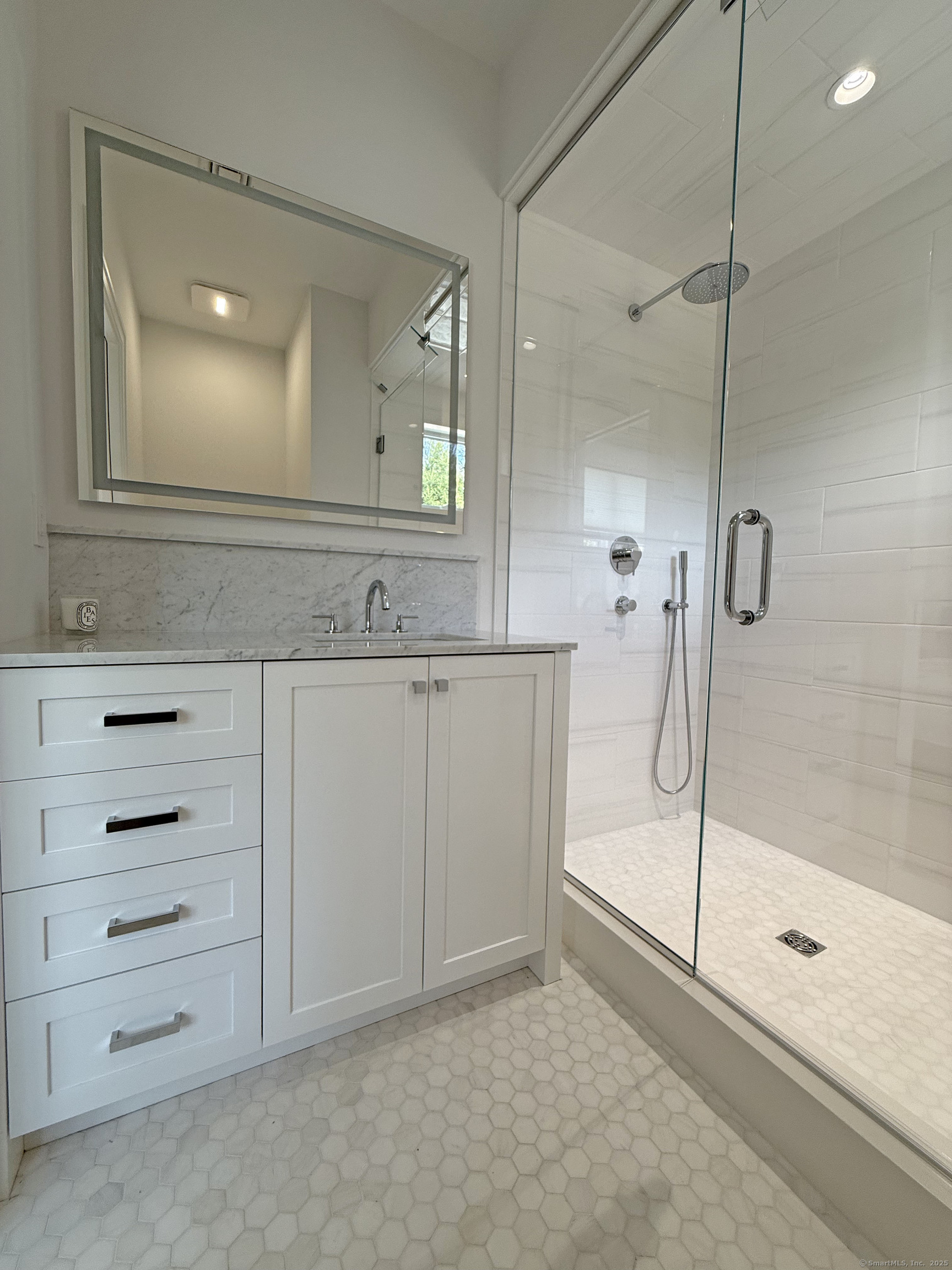 785 Post, Westport, Connecticut 06880