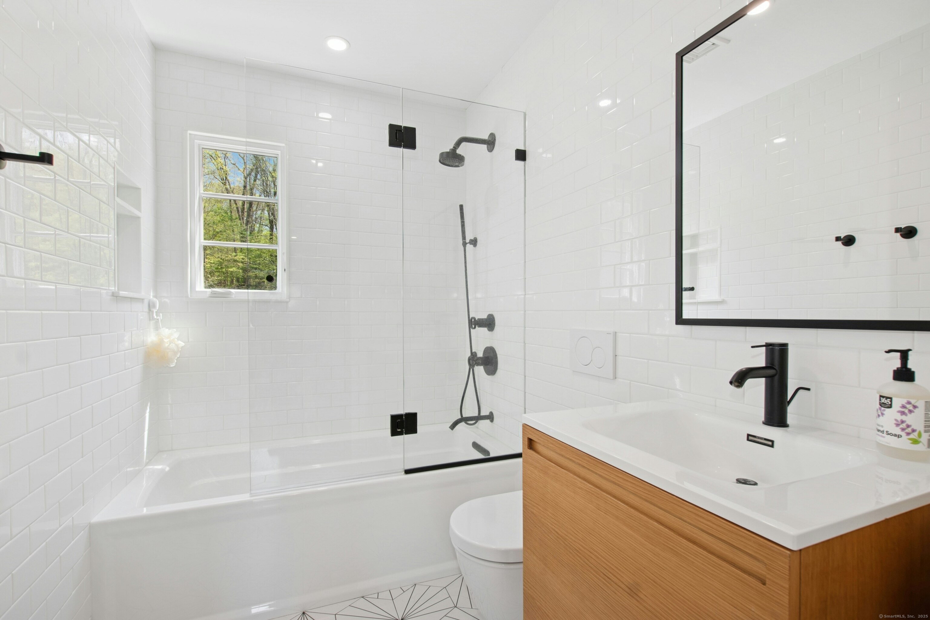 7 Messex, Weston, Connecticut 06883
