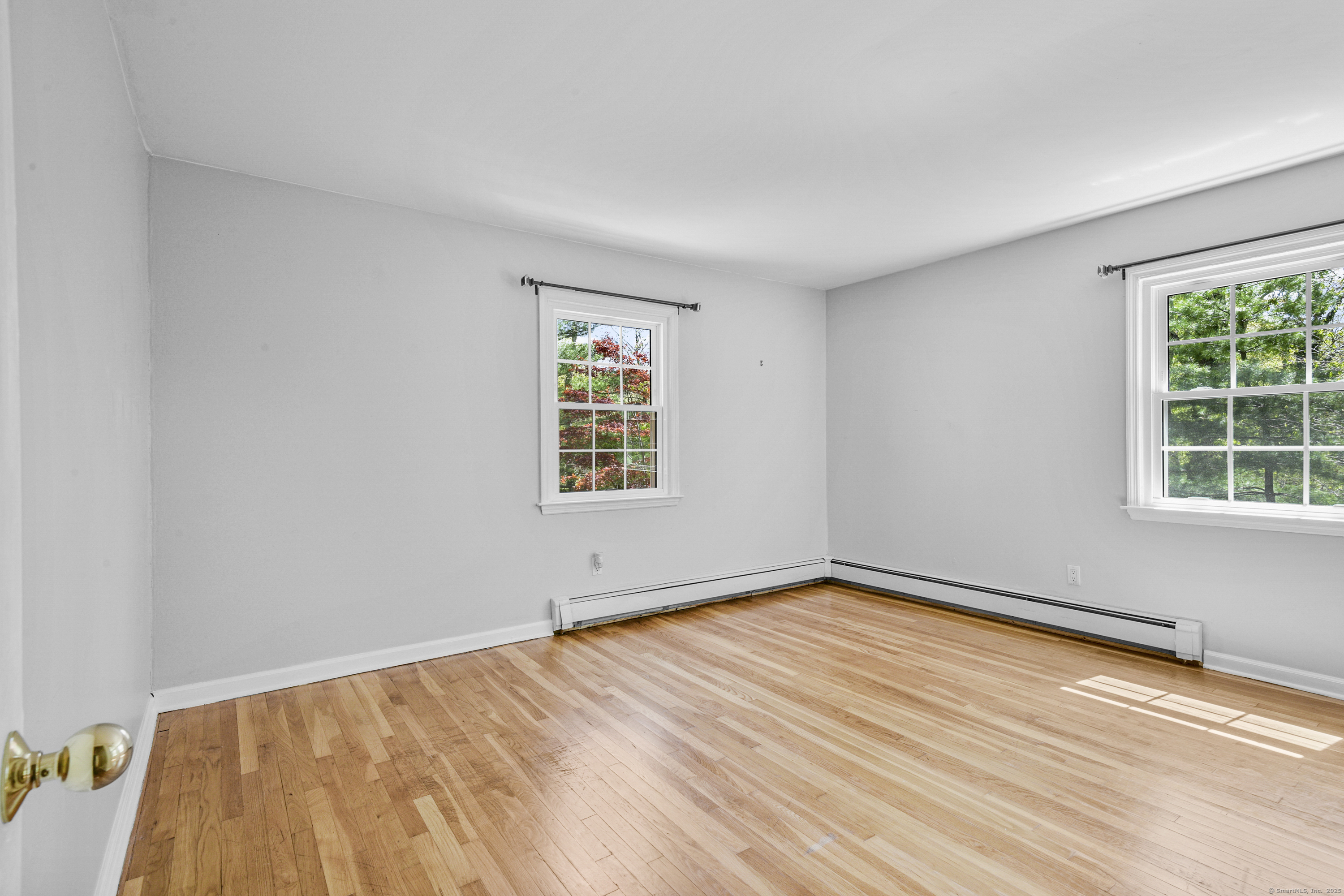 96 Surrey, Stamford, Connecticut 06903