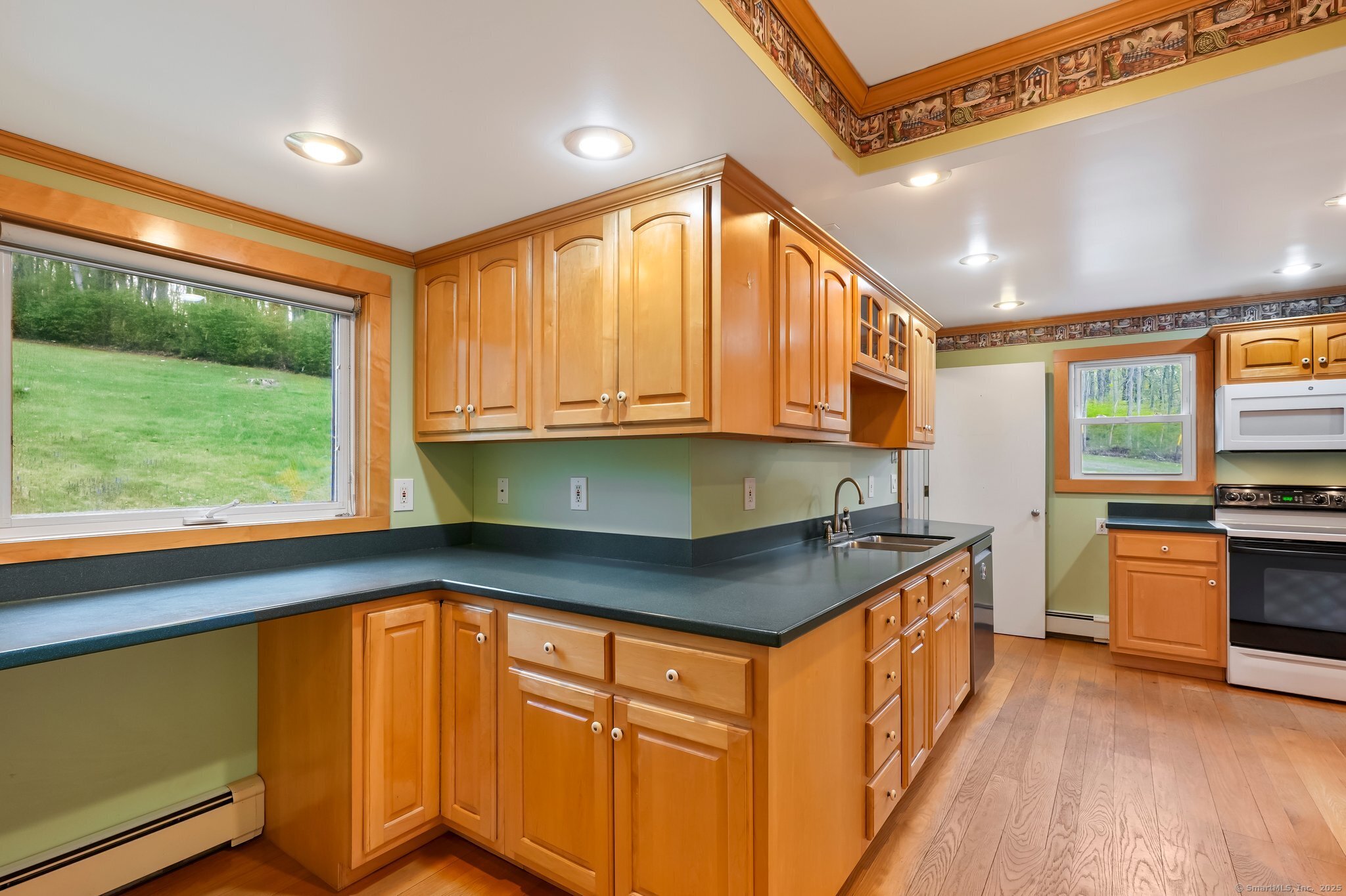 73 Baldwin Hill, Washington, Connecticut 06794