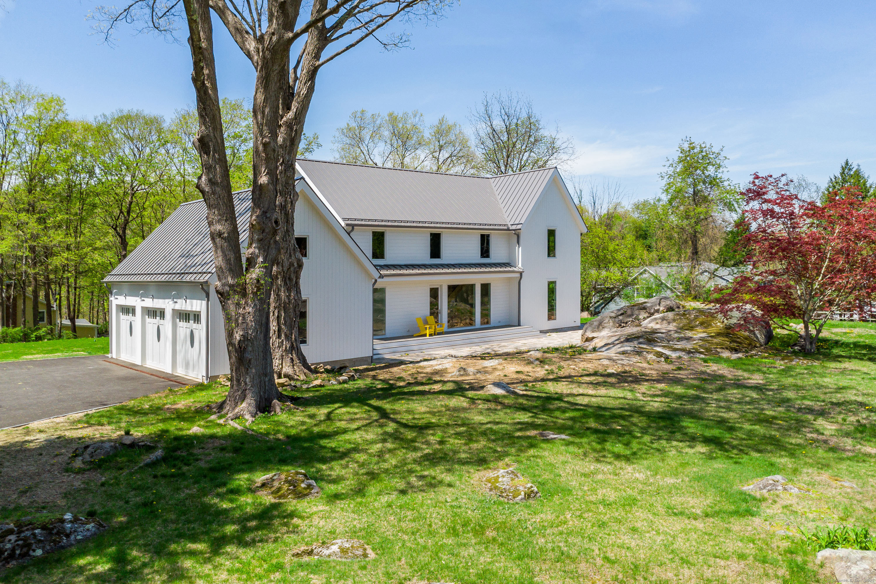 261 North, Ridgefield, Connecticut 06877