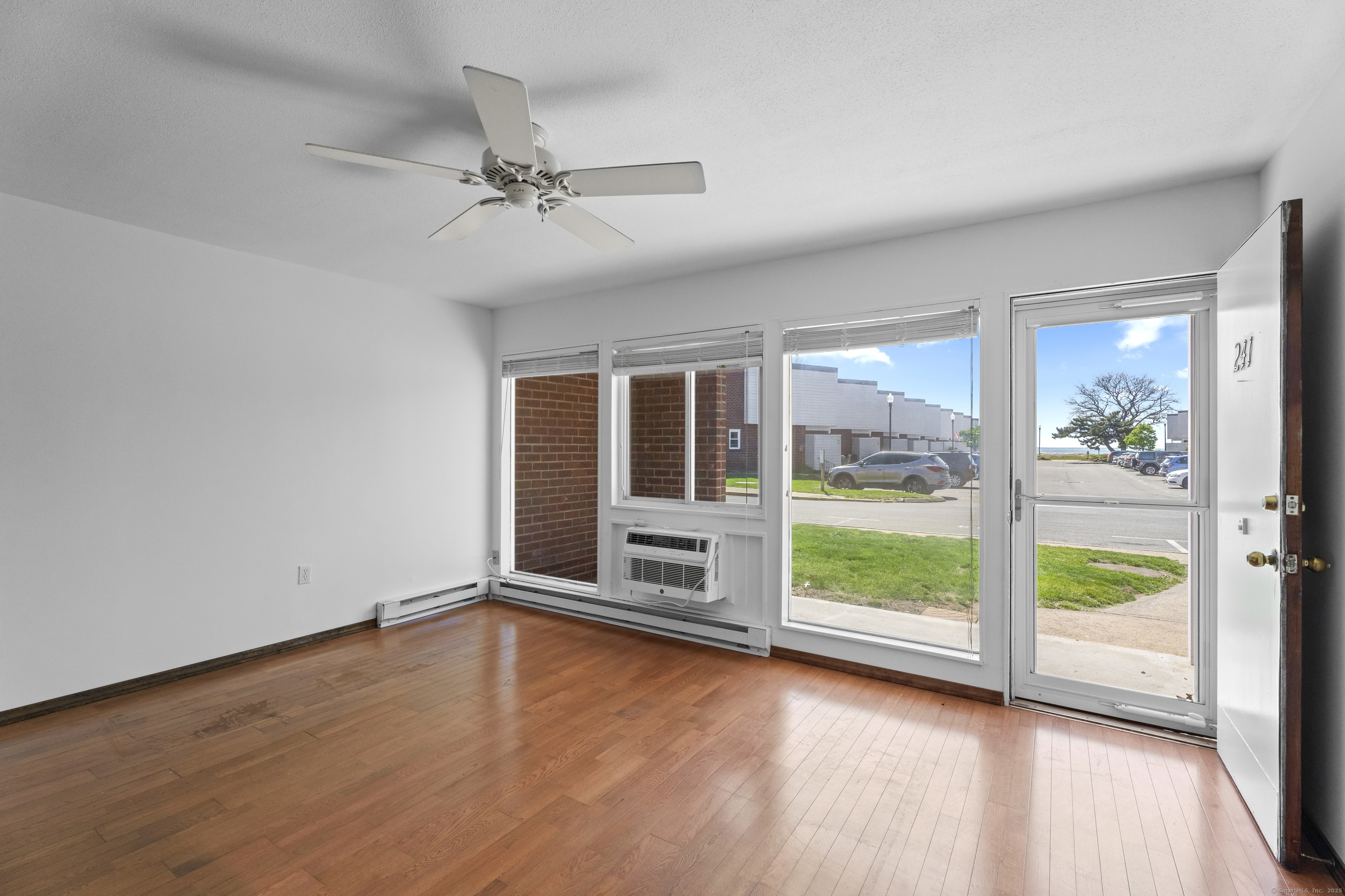 241 West, West Haven, Connecticut 06516