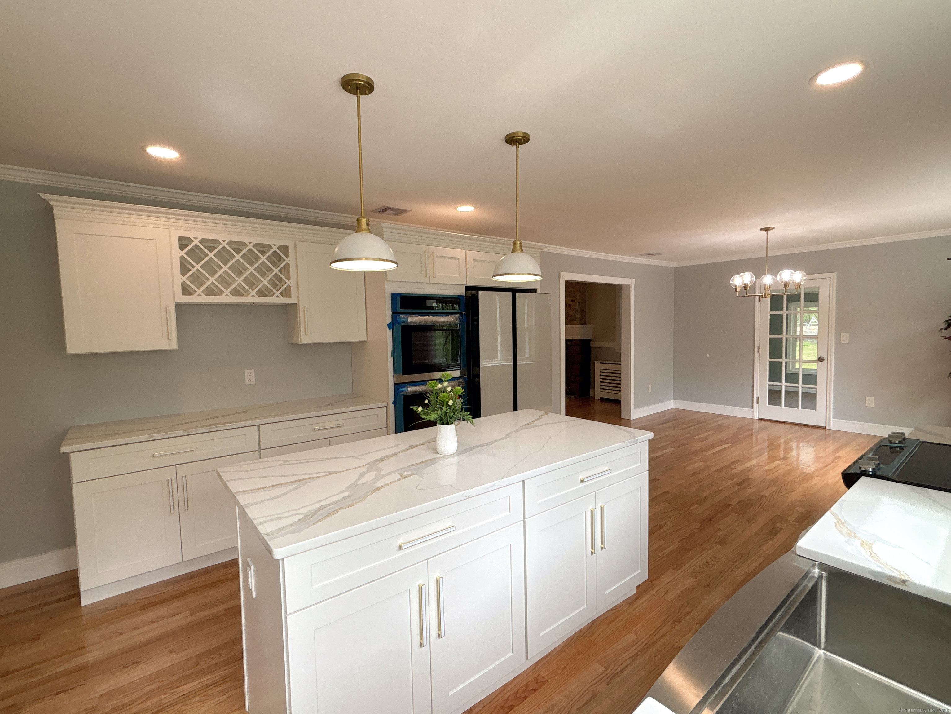 2125 Shepard, Hamden, Connecticut 06518