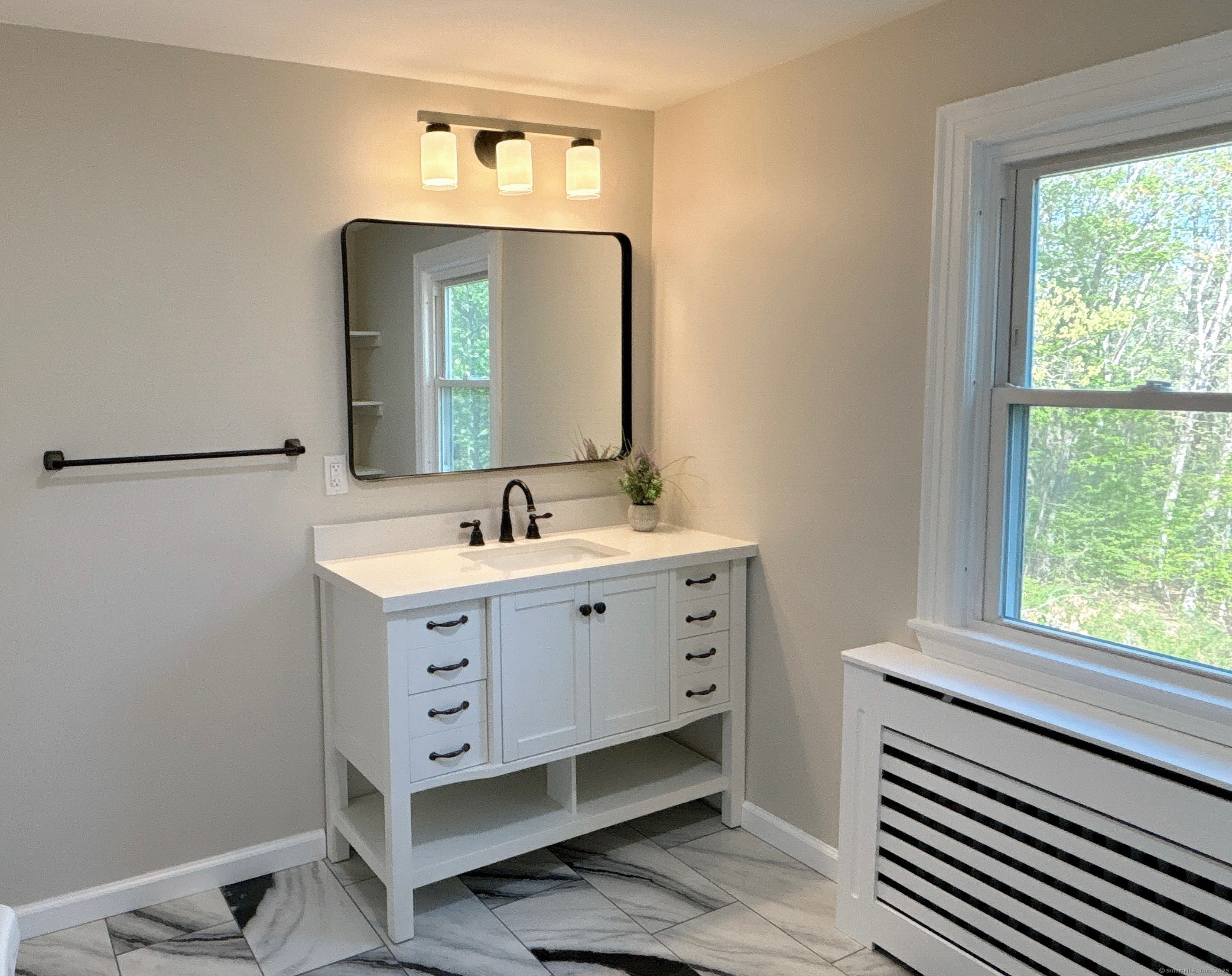 2125 Shepard, Hamden, Connecticut 06518