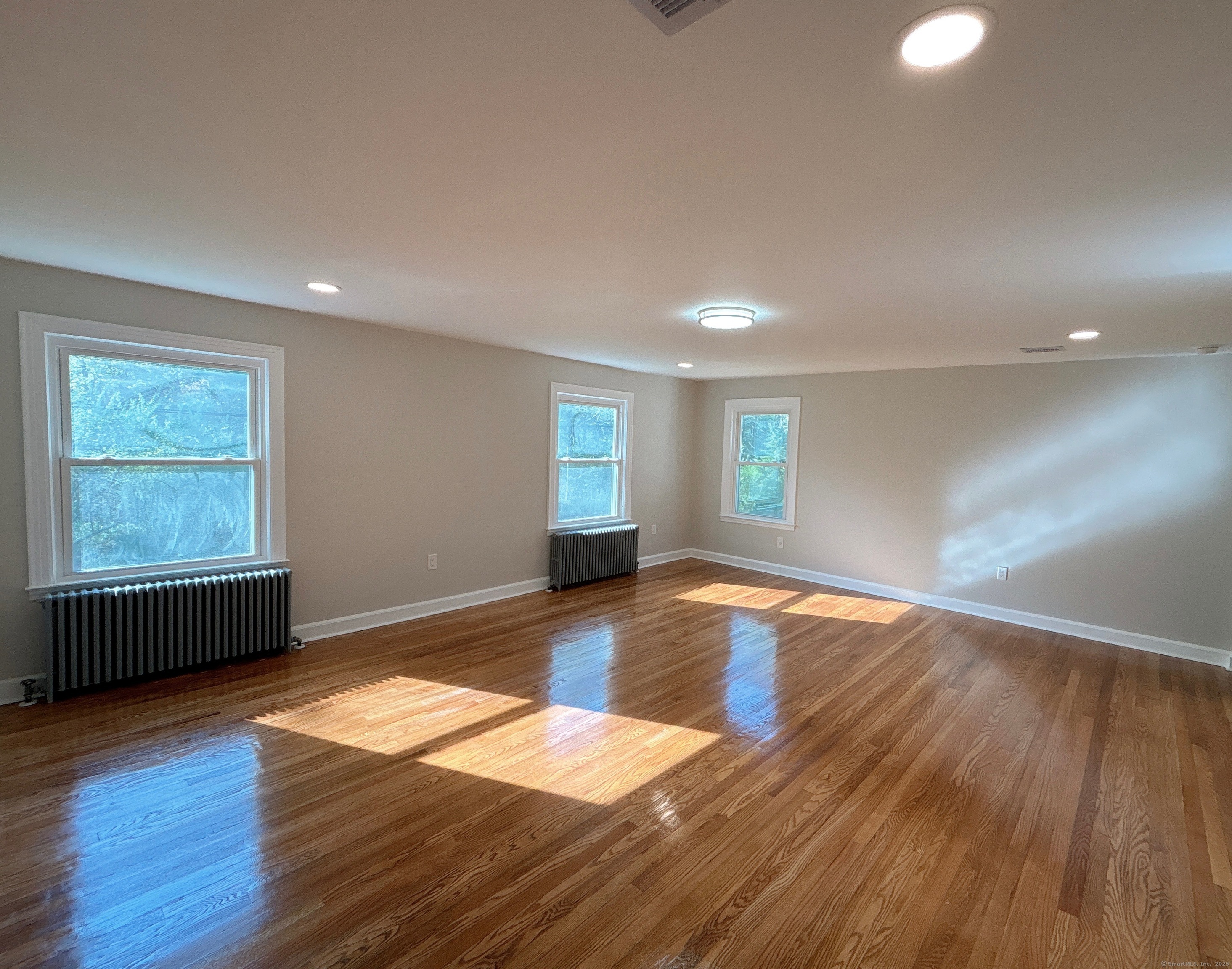 2125 Shepard, Hamden, Connecticut 06518