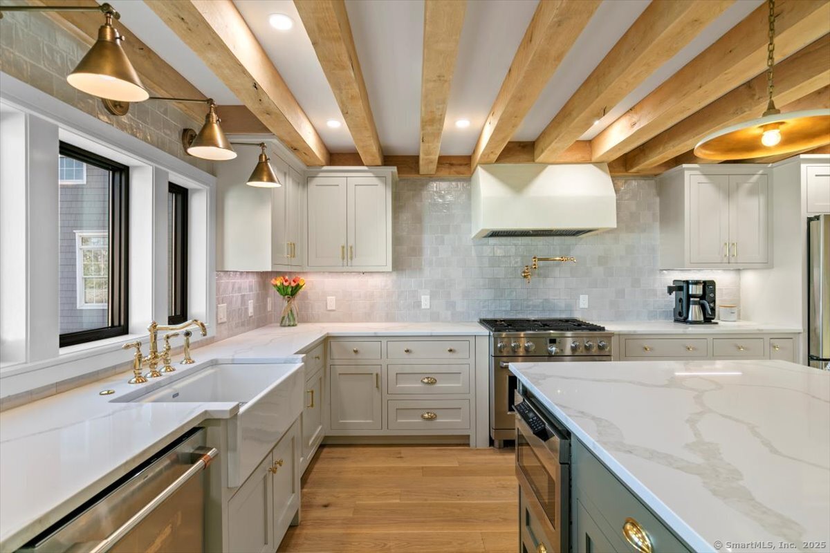 87-89 Hawley, Milford, Connecticut 06460