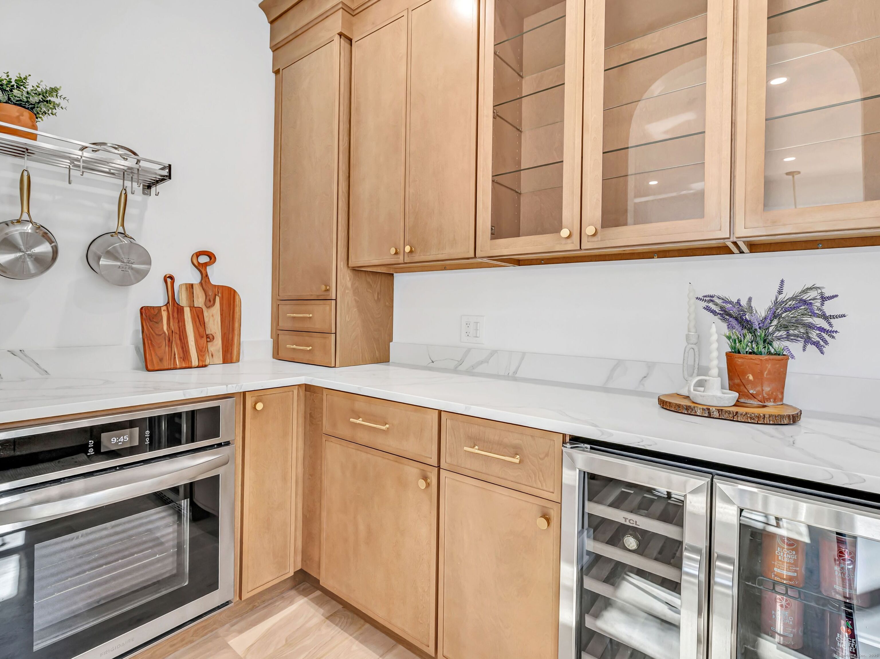13 Dunbar, Milford, Connecticut 06460