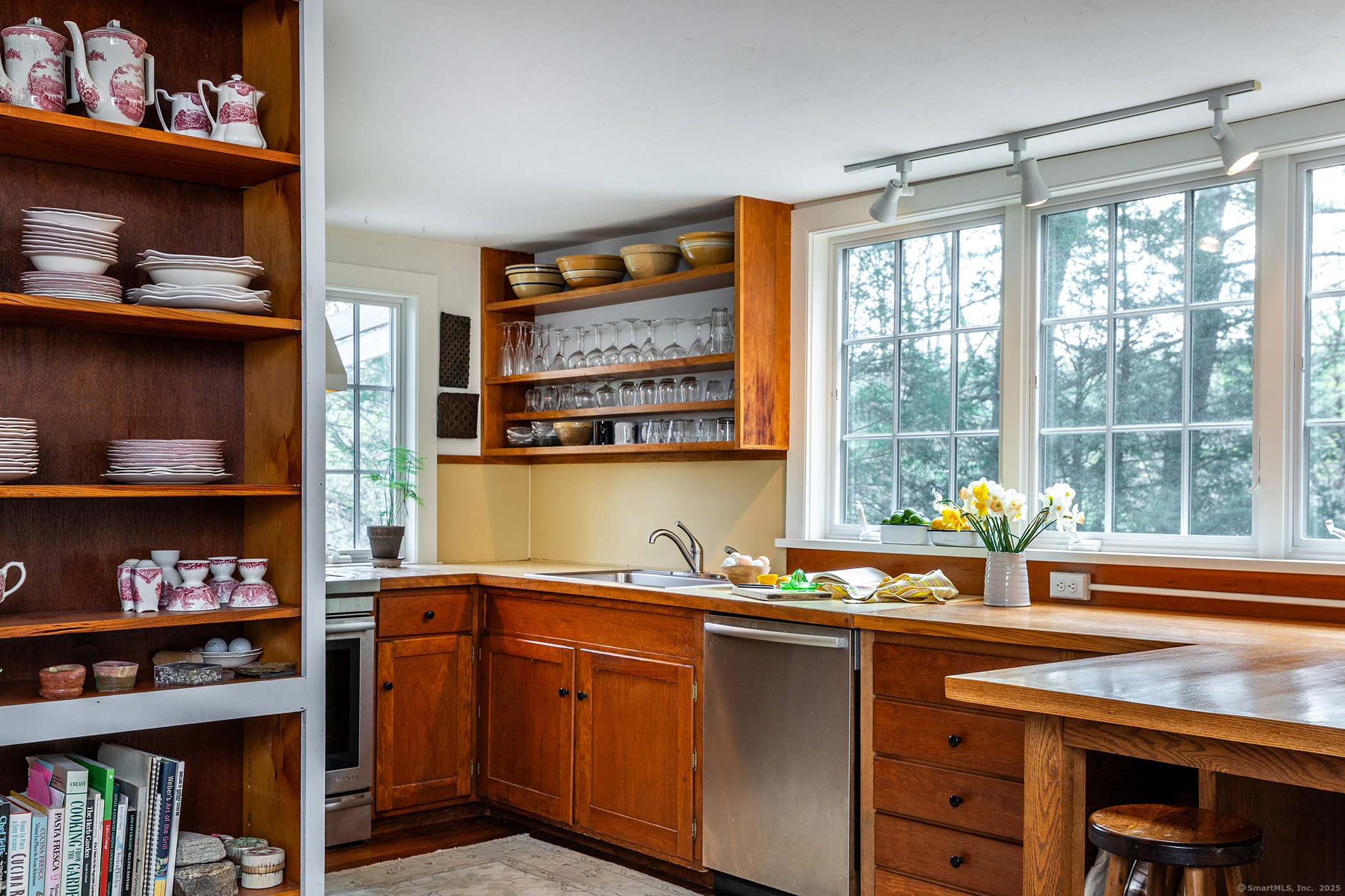351 Smith Hill, Colebrook, Connecticut 06021