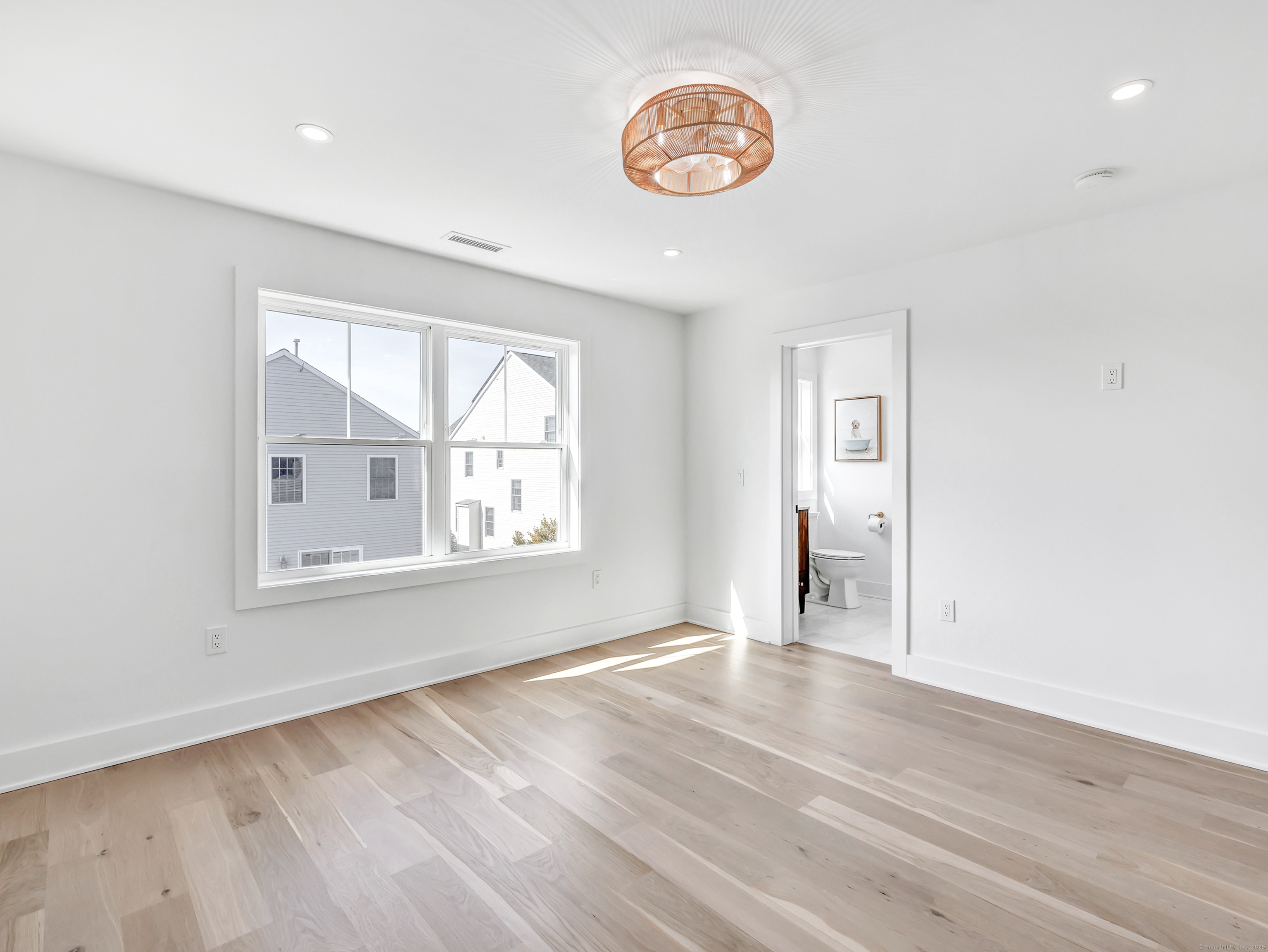13 Dunbar, Milford, Connecticut 06460