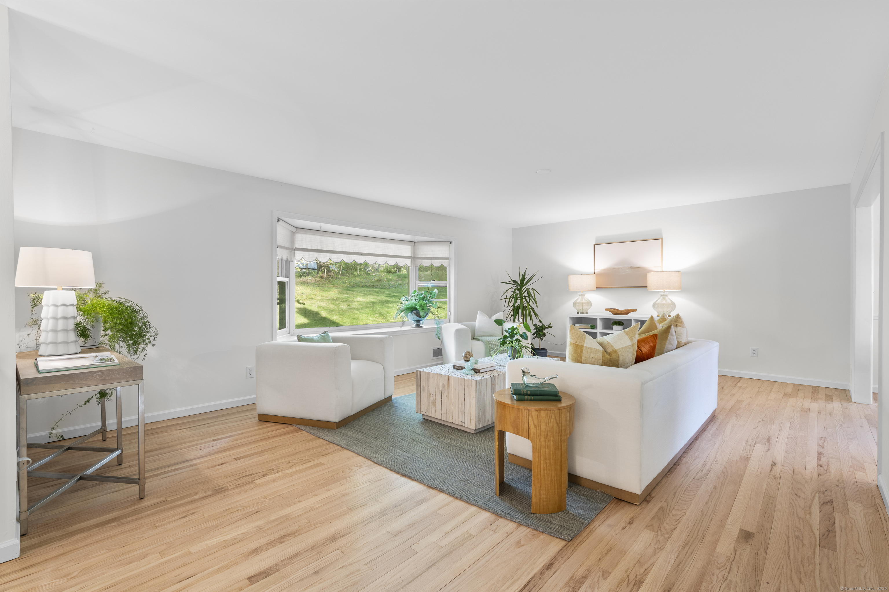329 Roxbury, Stamford, Connecticut 06902