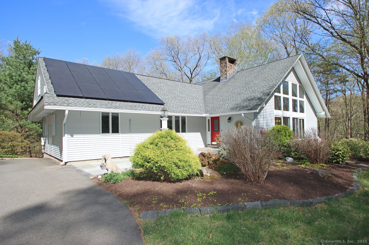 175 Old Lane, Hamden, Connecticut 06410