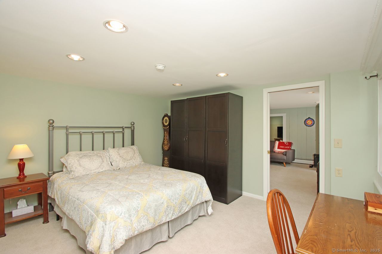 175 Old Lane, Hamden, Connecticut 06410