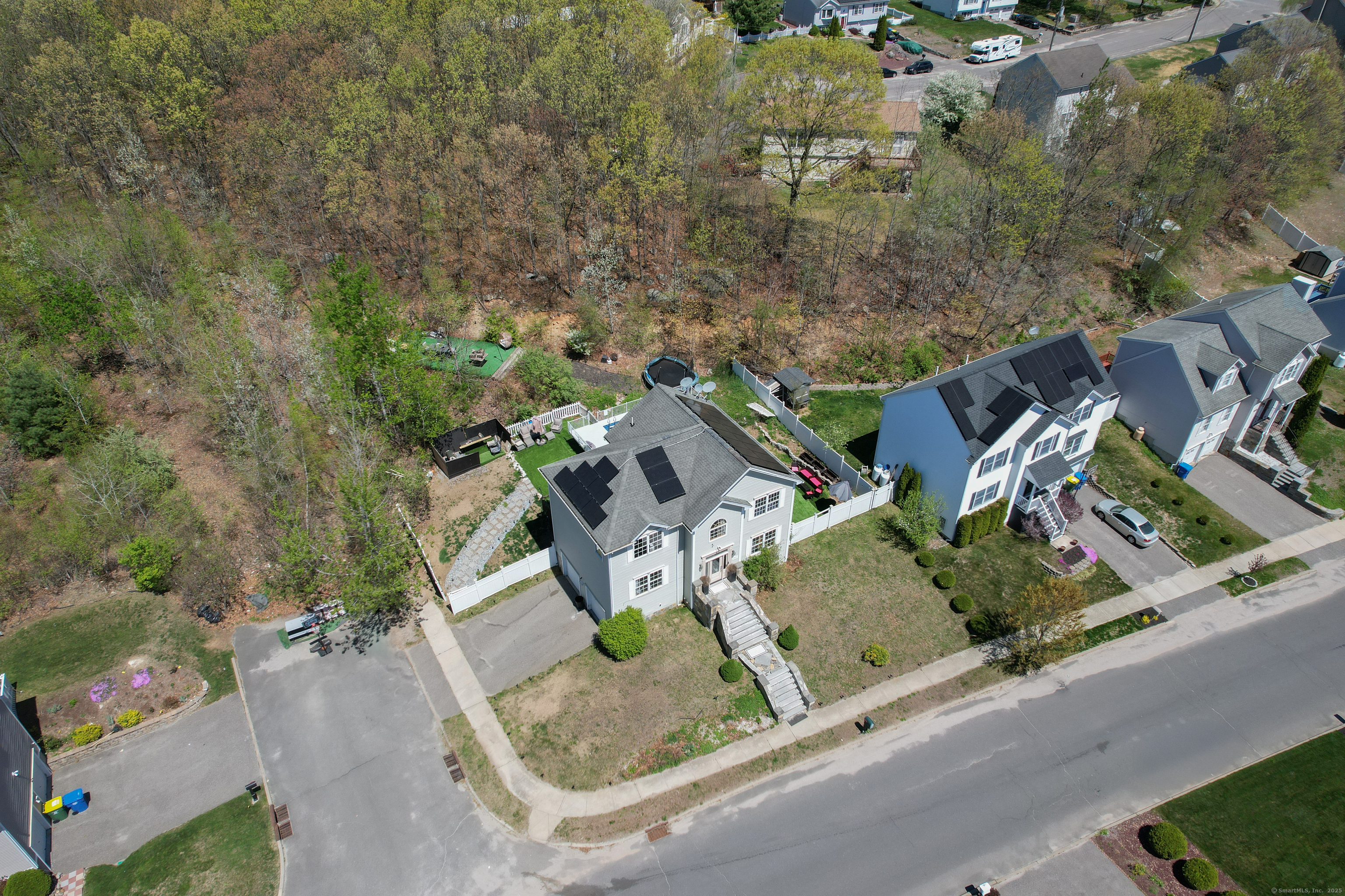 207 Ridgefield, Waterbury, Connecticut 06705