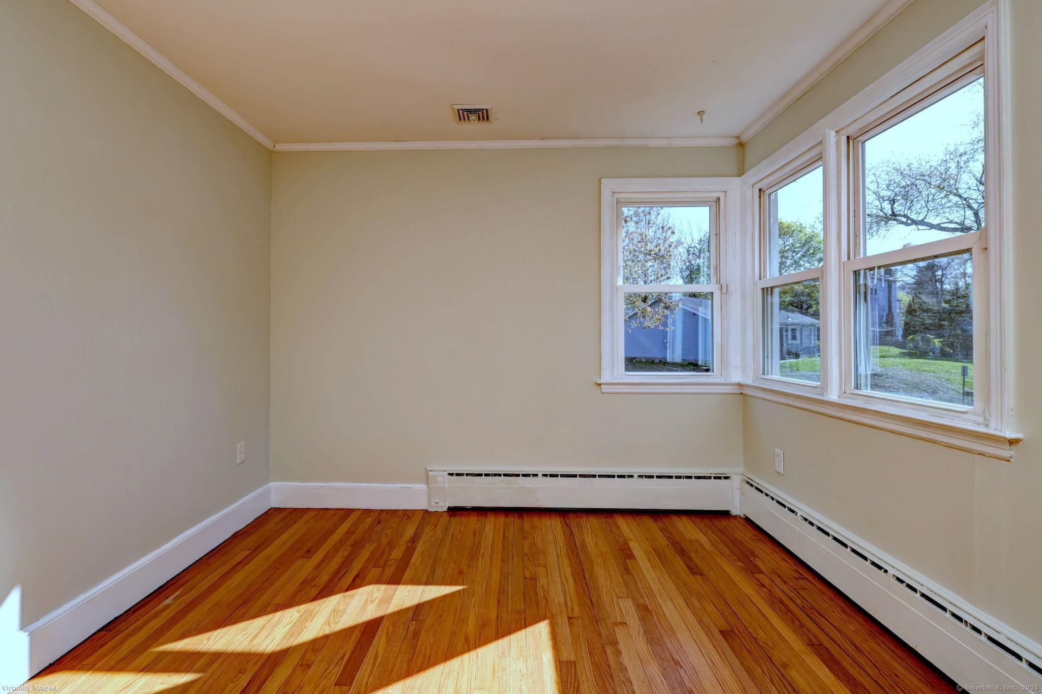 723 Buckingham, Milford, Connecticut 06460