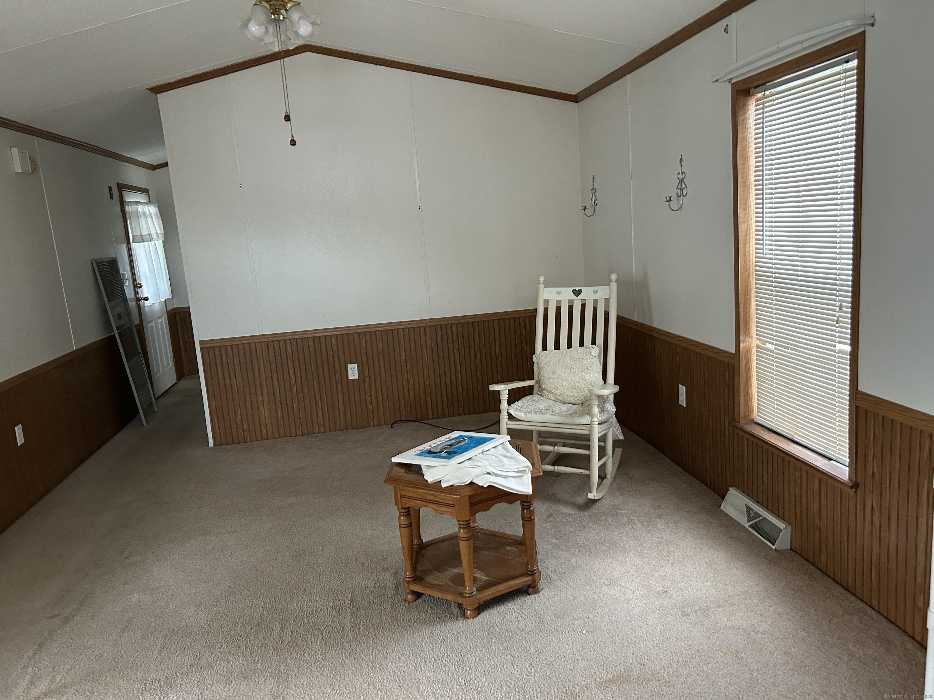 16 New, Beacon Falls, Connecticut 06403