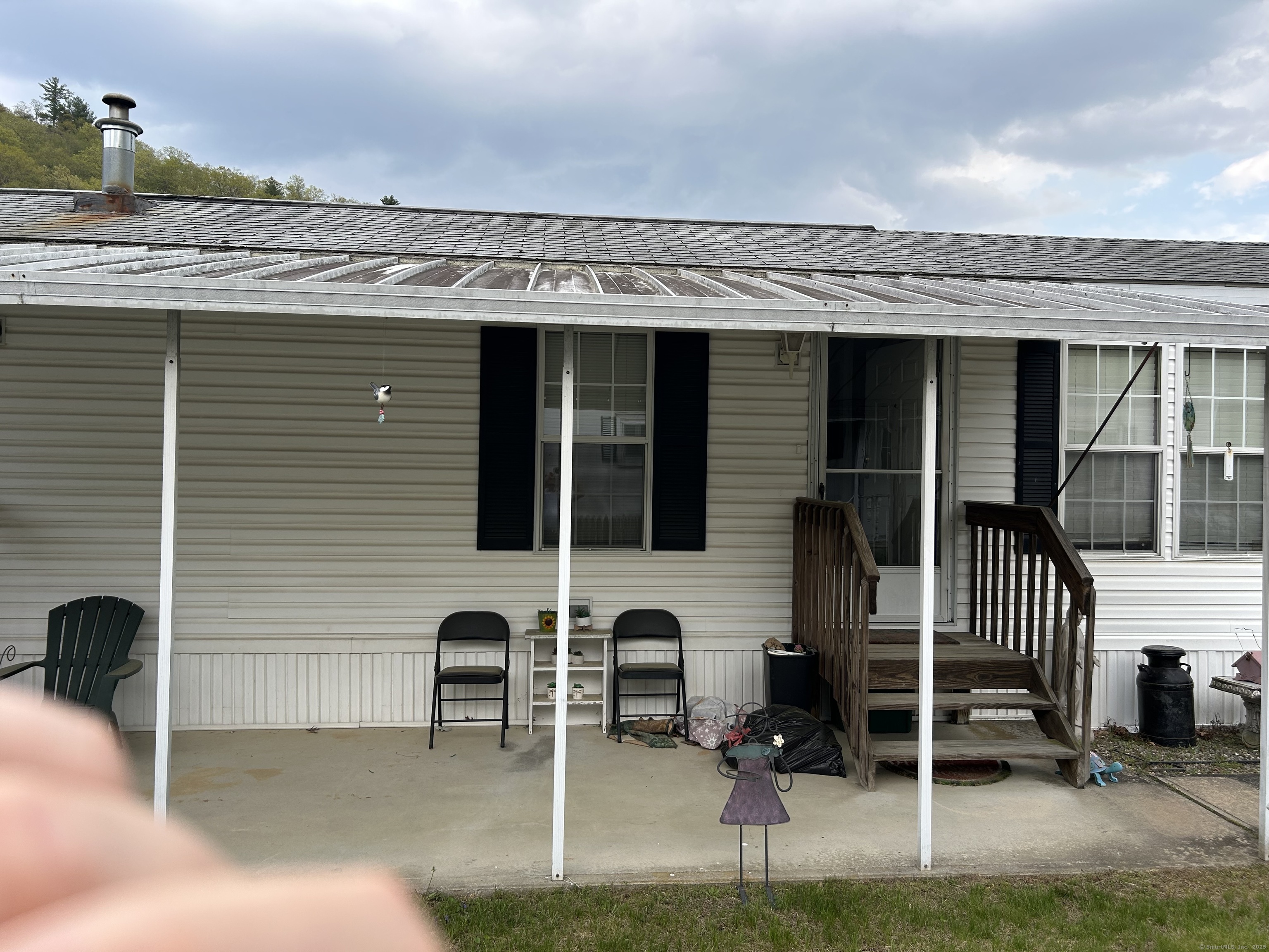 16 New, Beacon Falls, Connecticut 06403