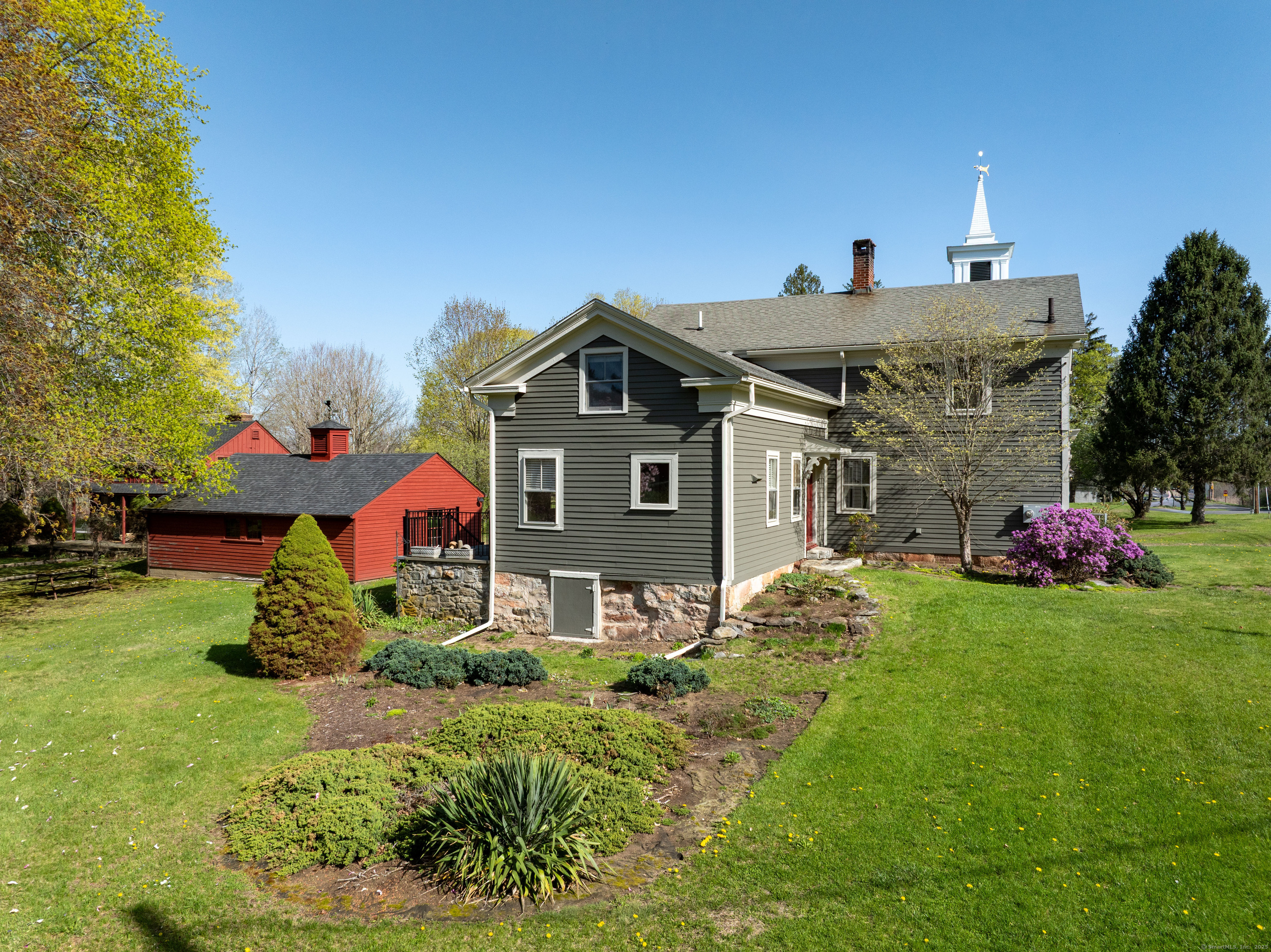 16 Route 63, Canaan, Connecticut 06031