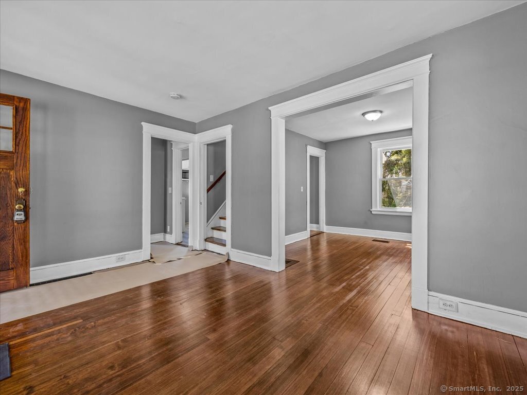 34 Peach, Waterbury, Connecticut 06708