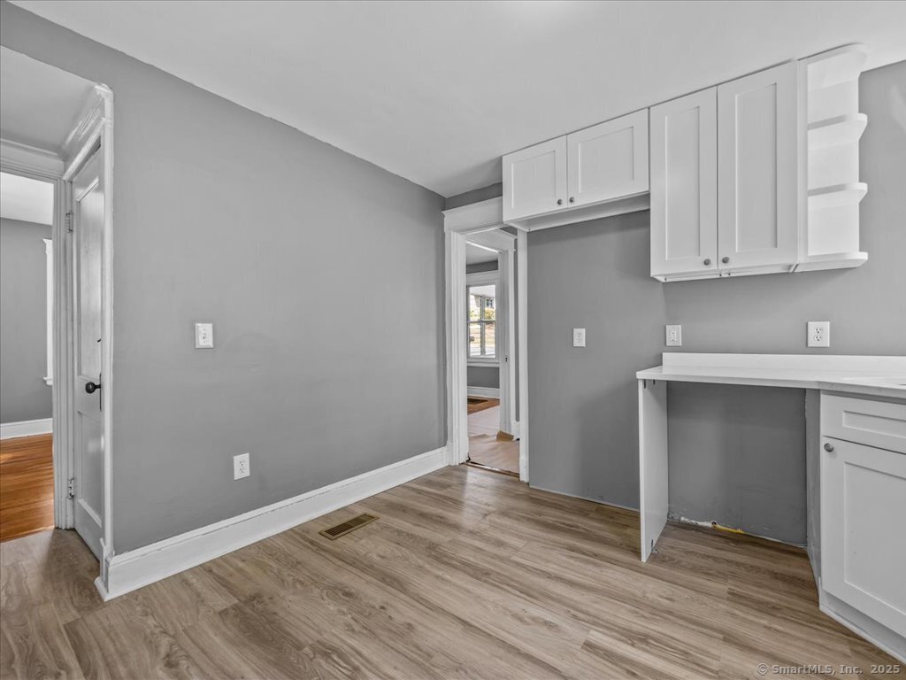 34 Peach, Waterbury, Connecticut 06708