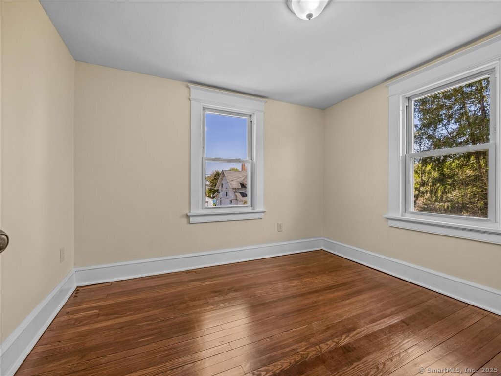 34 Peach, Waterbury, Connecticut 06708