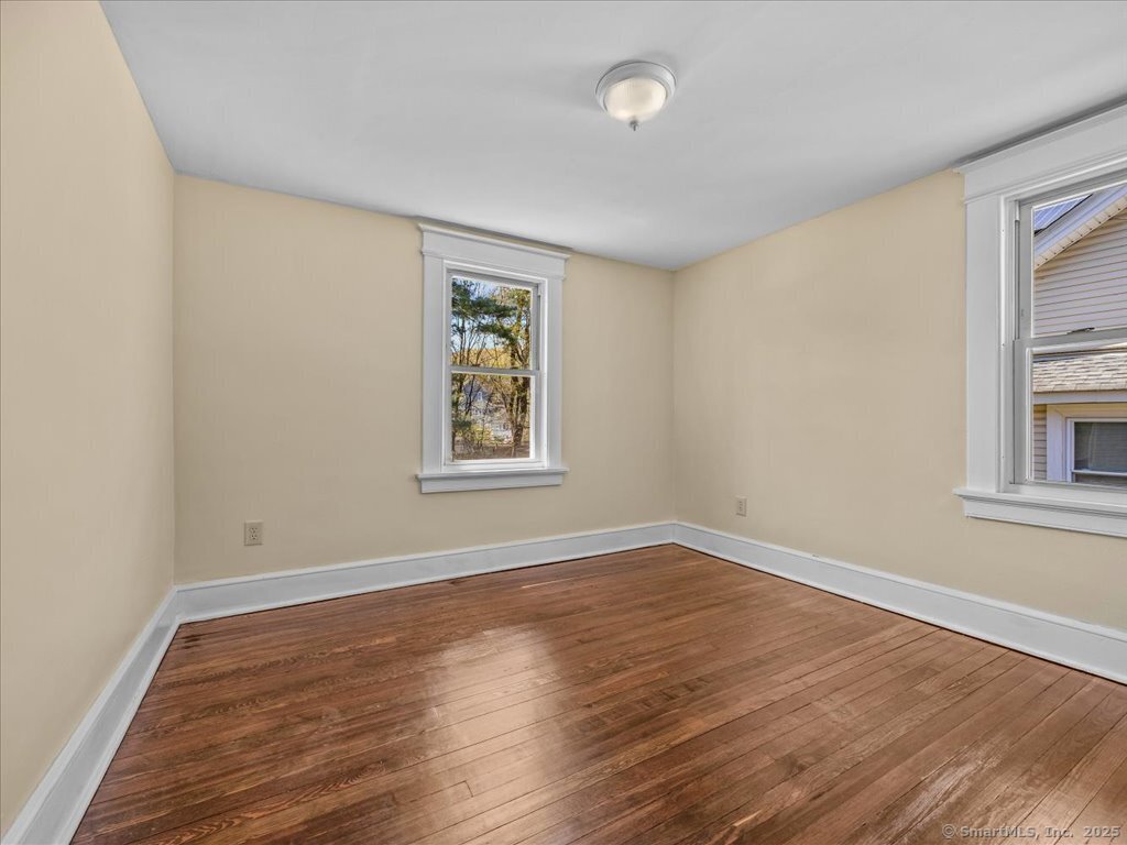 34 Peach, Waterbury, Connecticut 06708