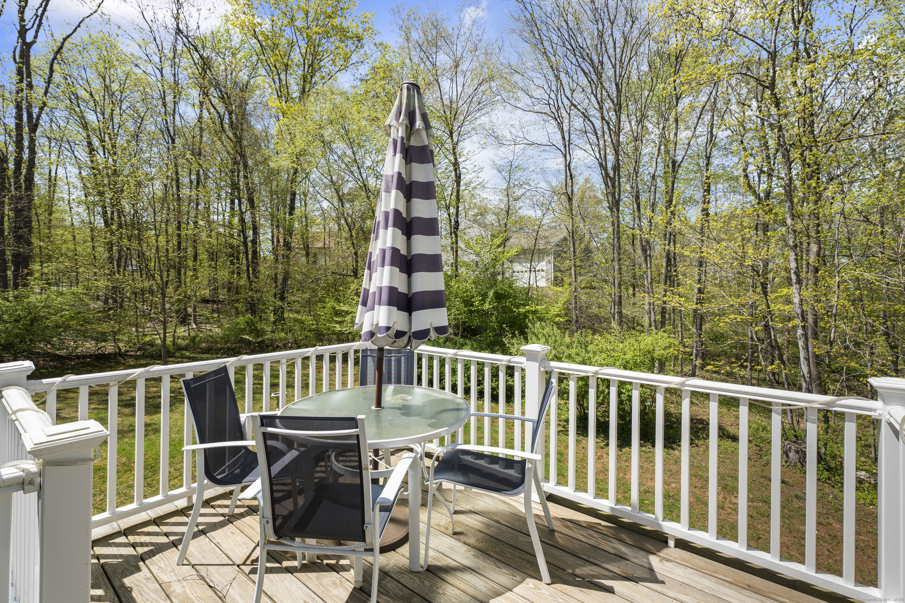 75 Summit, North Branford, Connecticut 06471