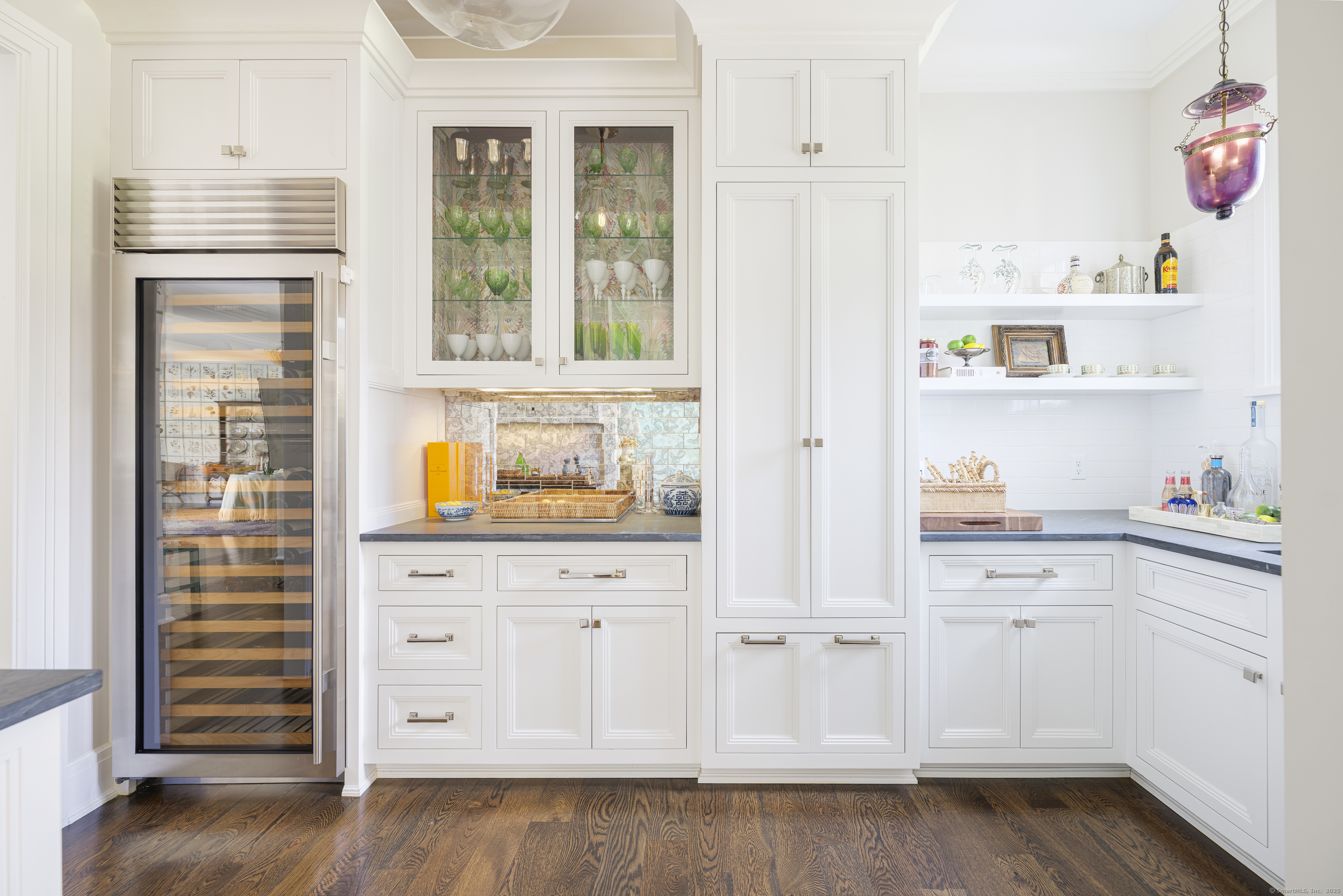 183 Hemlock Hill, New Canaan, Connecticut 06840