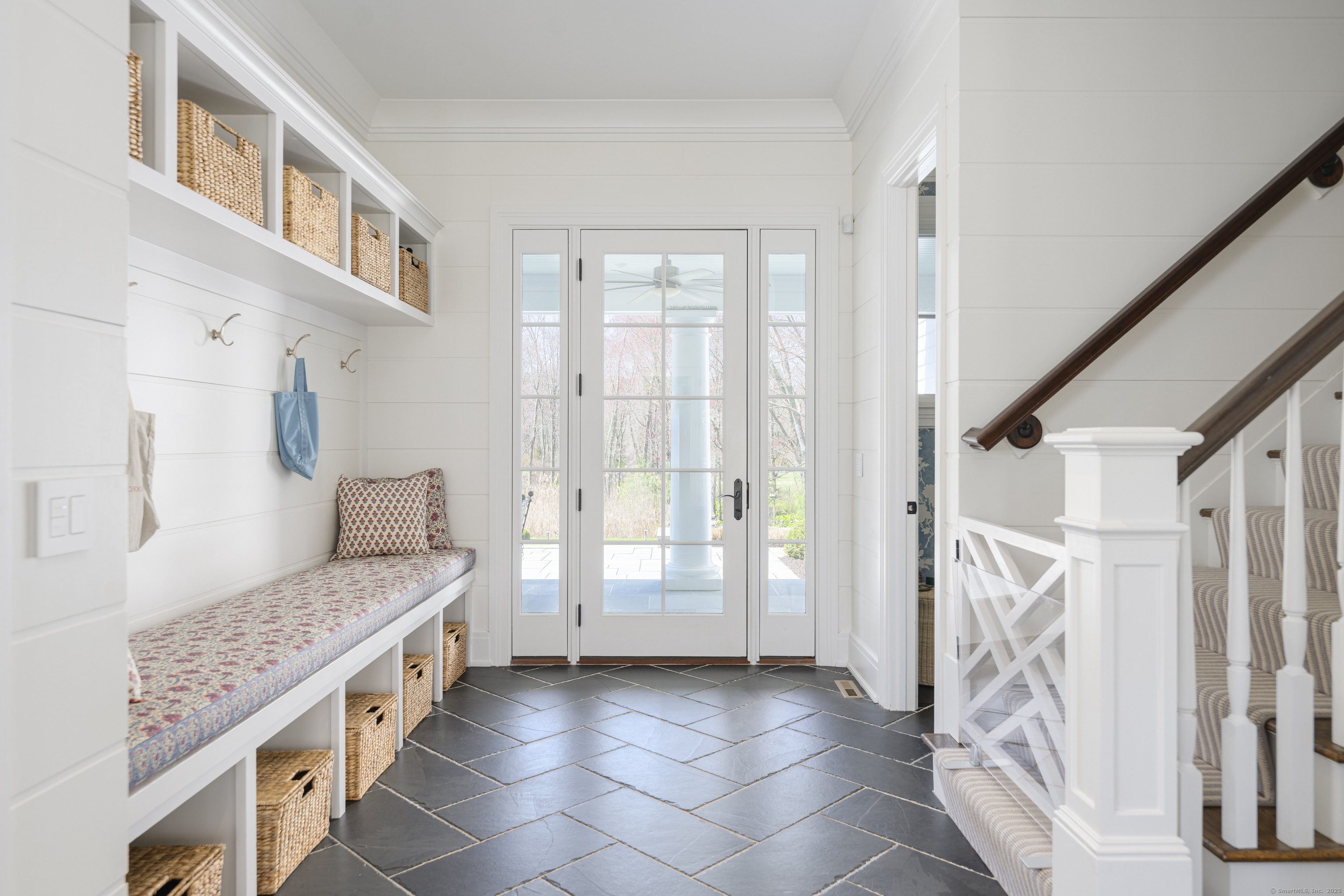 183 Hemlock Hill, New Canaan, Connecticut 06840