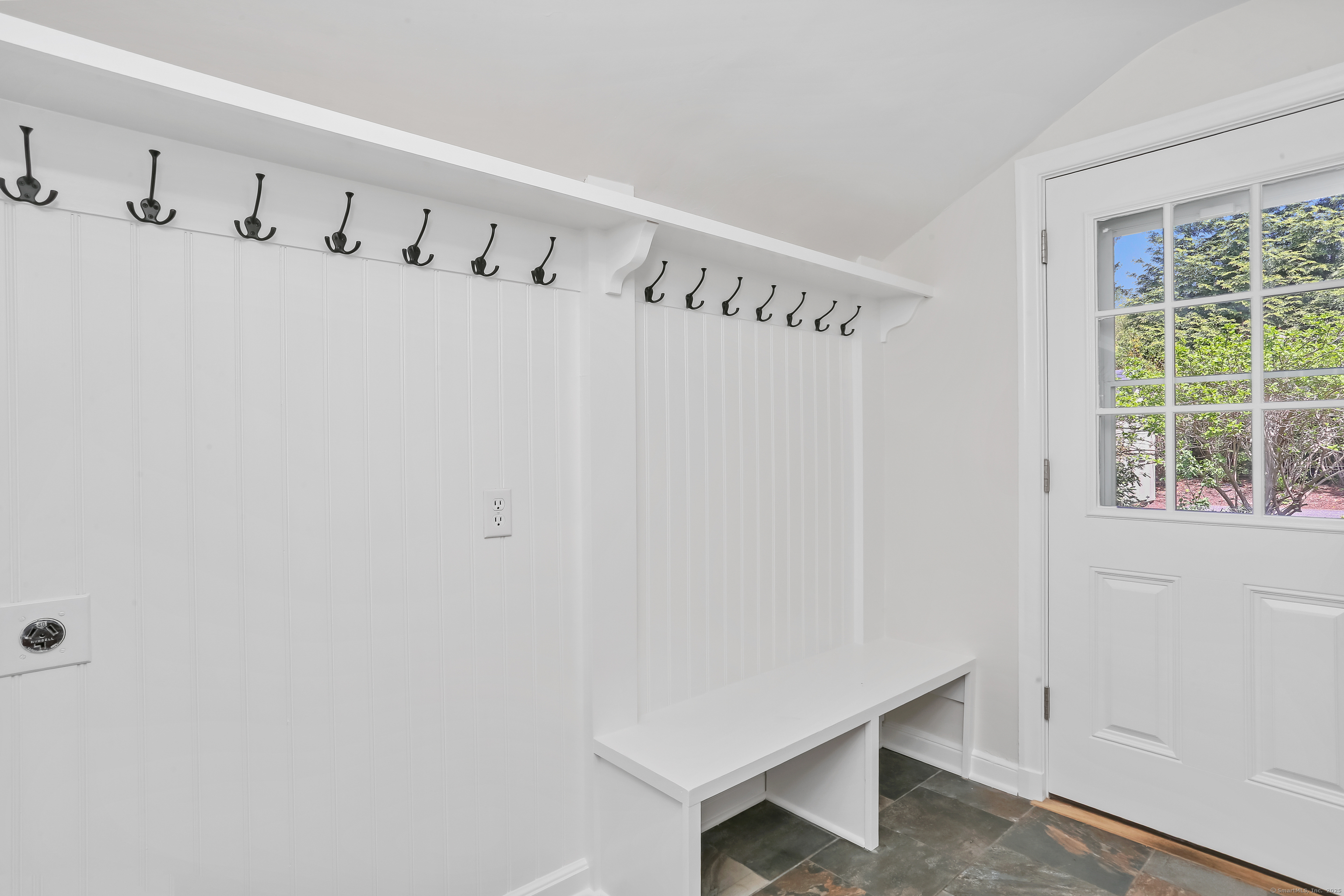 15 Old Orchard, Easton, Connecticut 06612