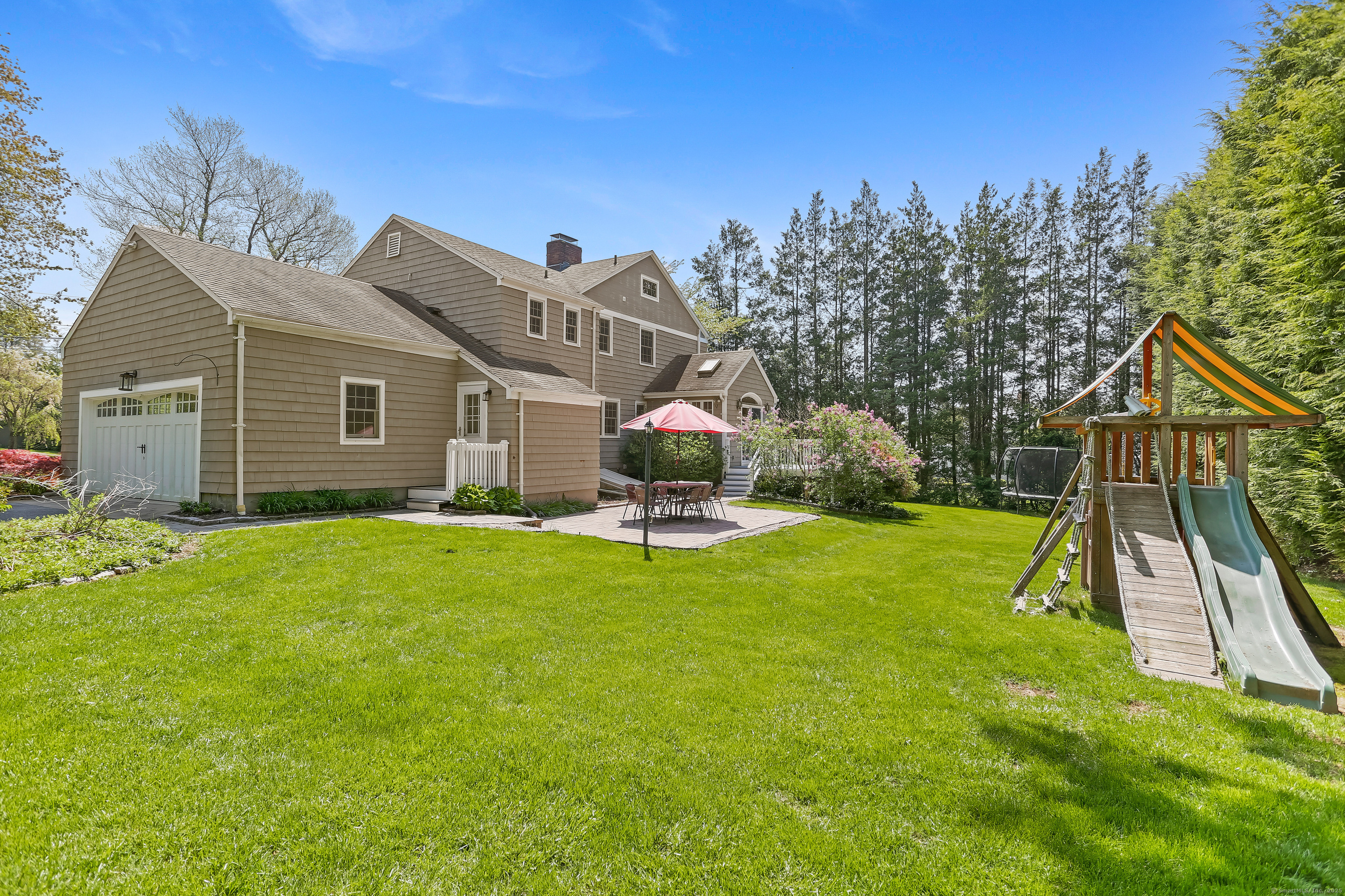 15 Old Orchard, Easton, Connecticut 06612