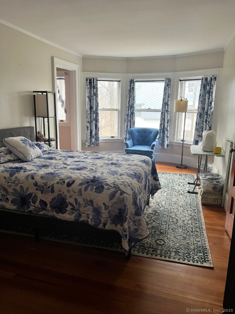 390 Main, New Hartford, Connecticut 06057