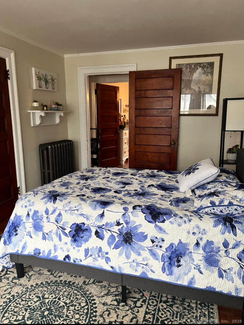 390 Main, New Hartford, Connecticut 06057
