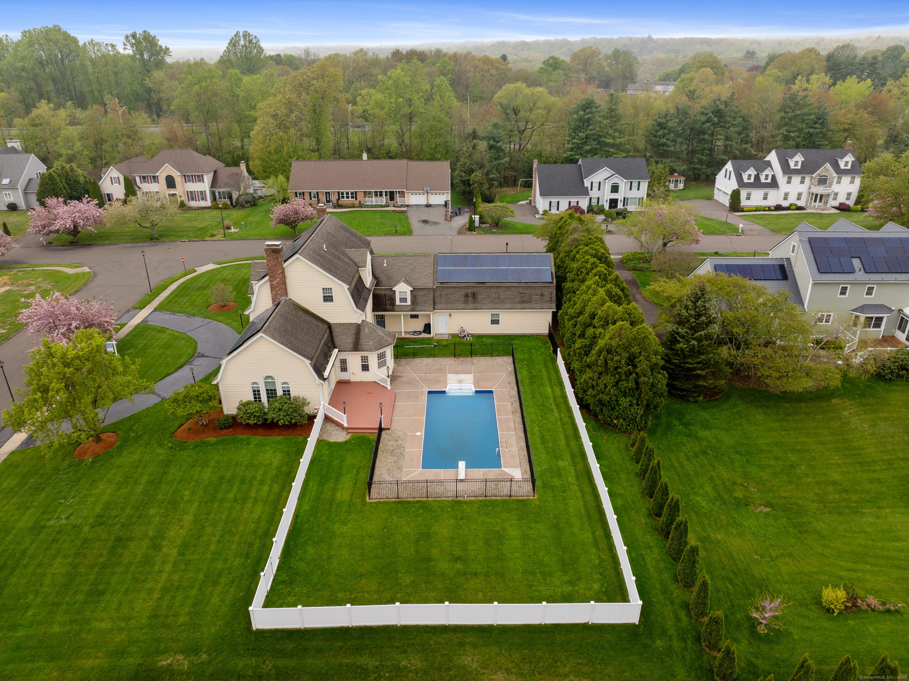 58 Jennifer, North Haven, Connecticut 06473