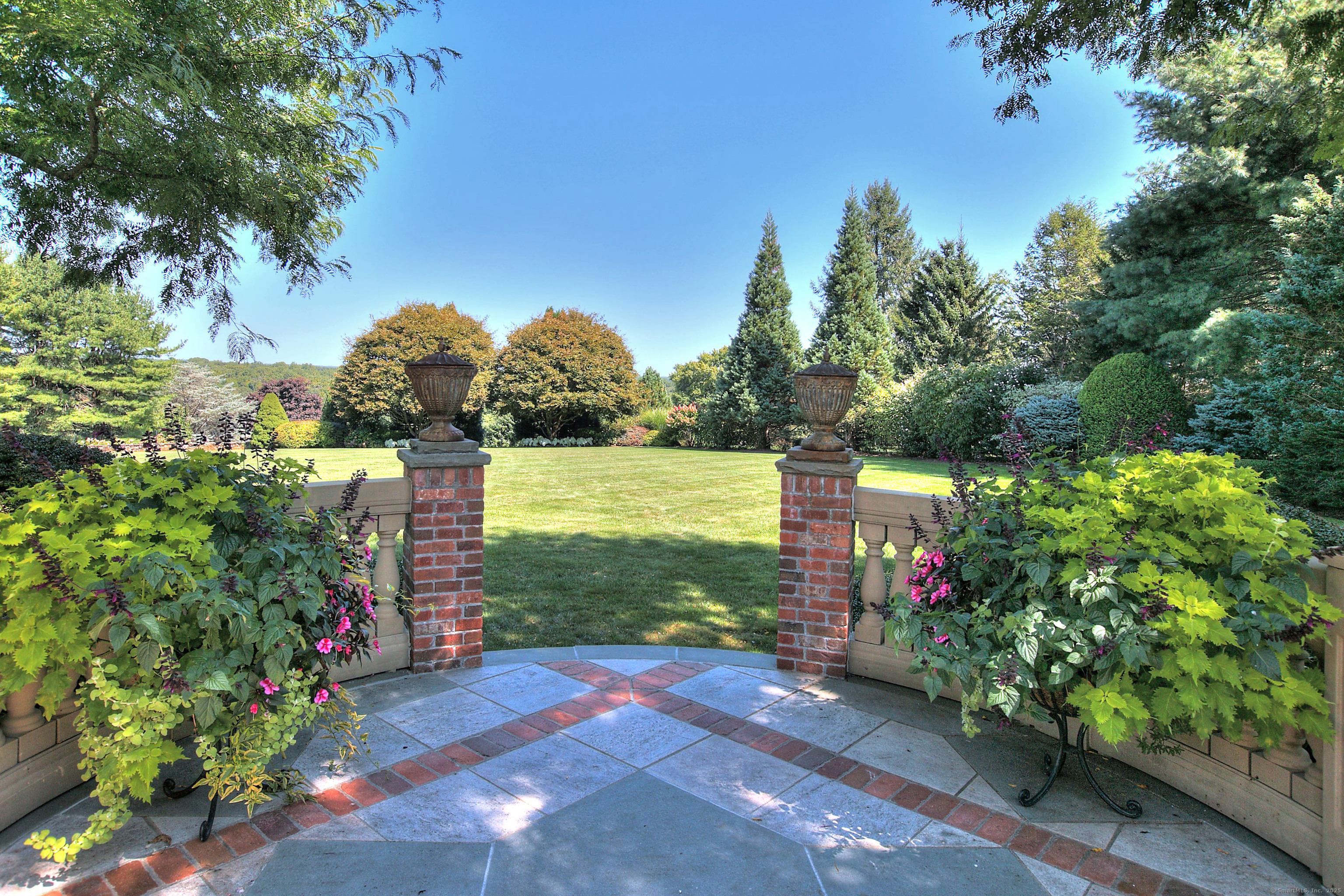 39 Keelers Ridge, Wilton, Connecticut 06897