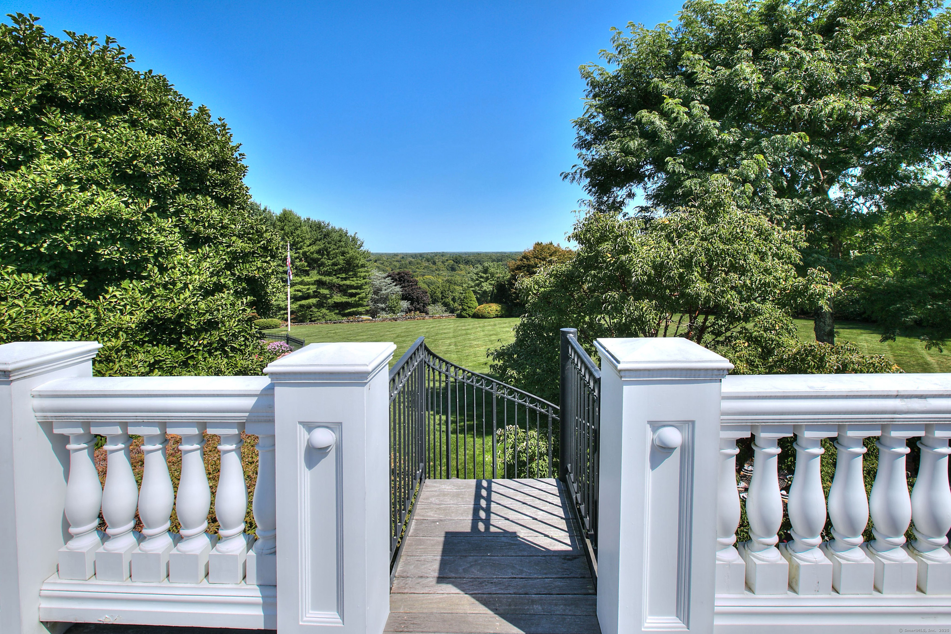39 Keelers Ridge, Wilton, Connecticut 06897