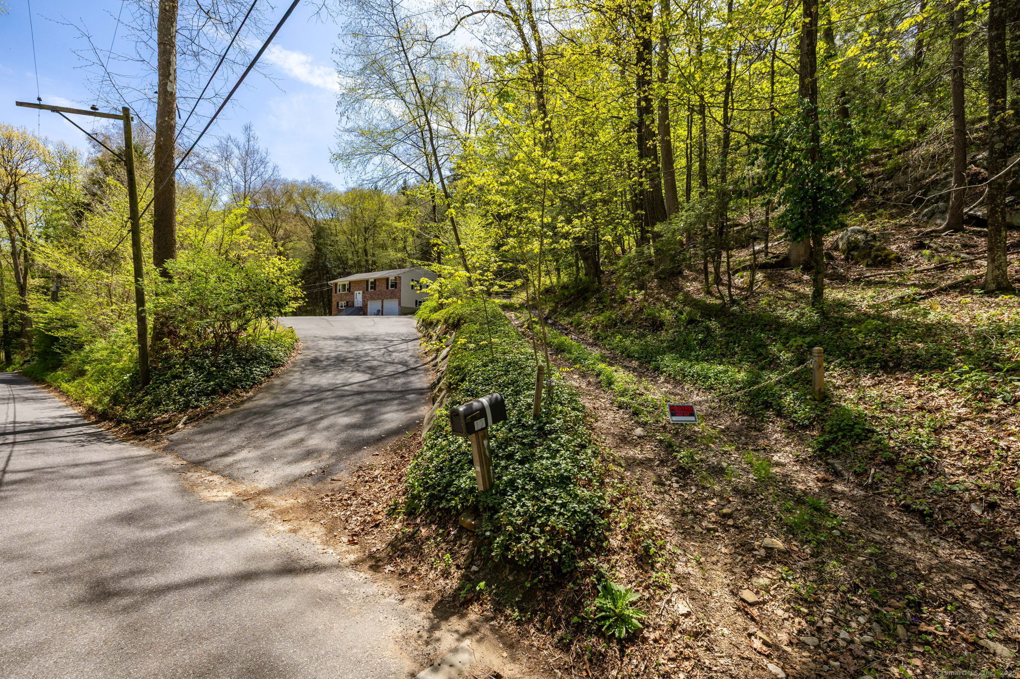 17 Cedar Hill, New Milford, Connecticut 06755