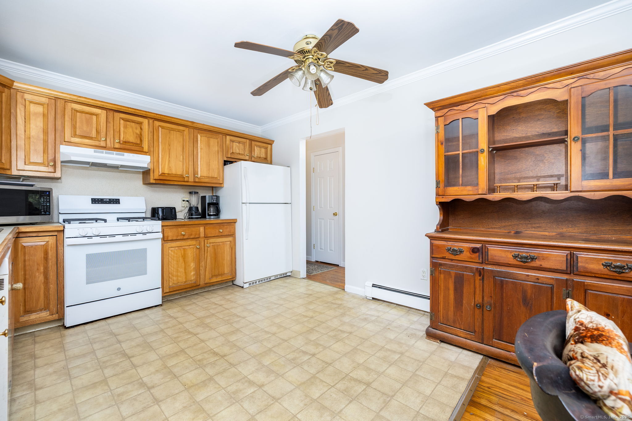 17 Cedar Hill, New Milford, Connecticut 06755