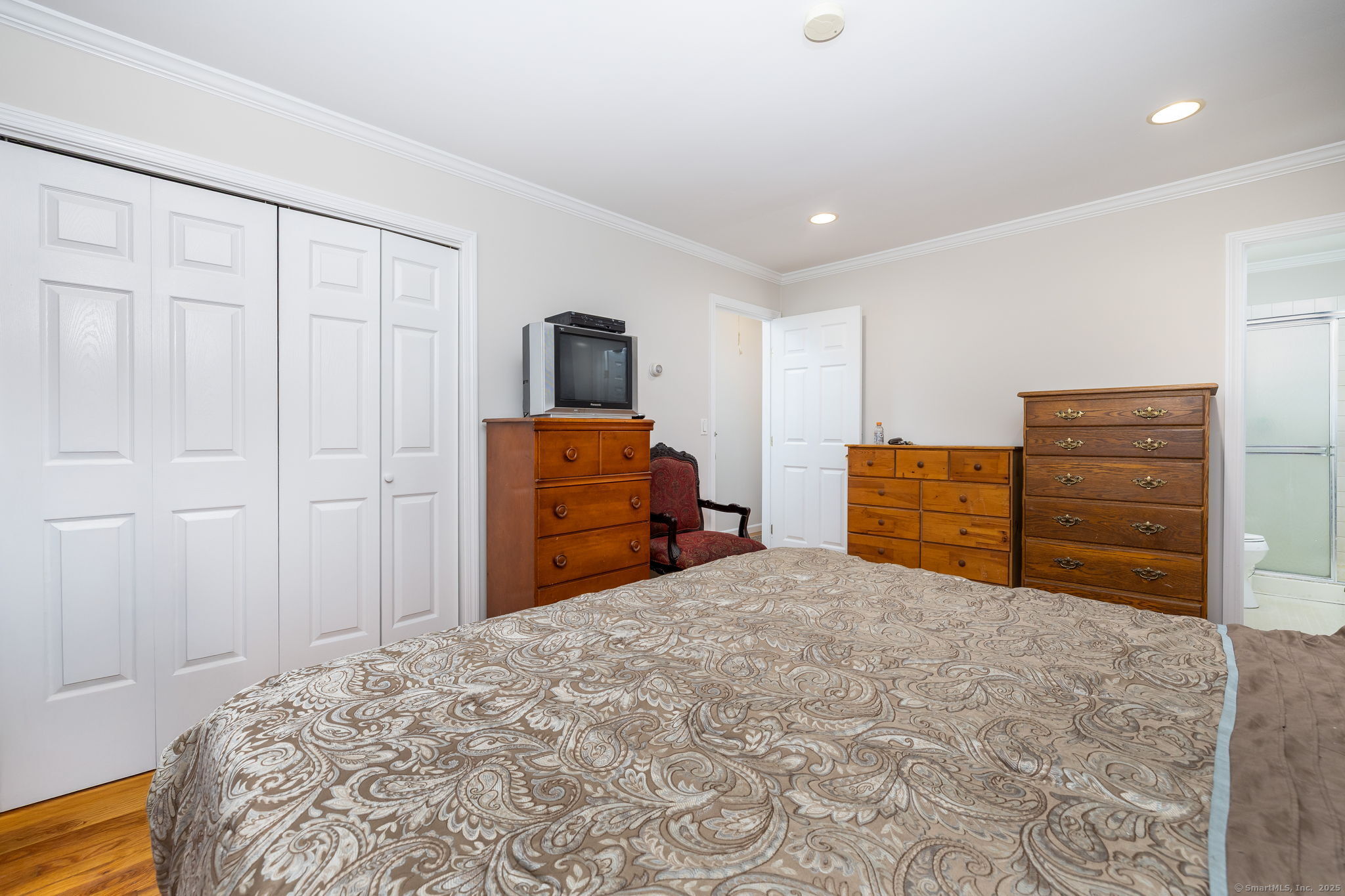 17 Cedar Hill, New Milford, Connecticut 06755