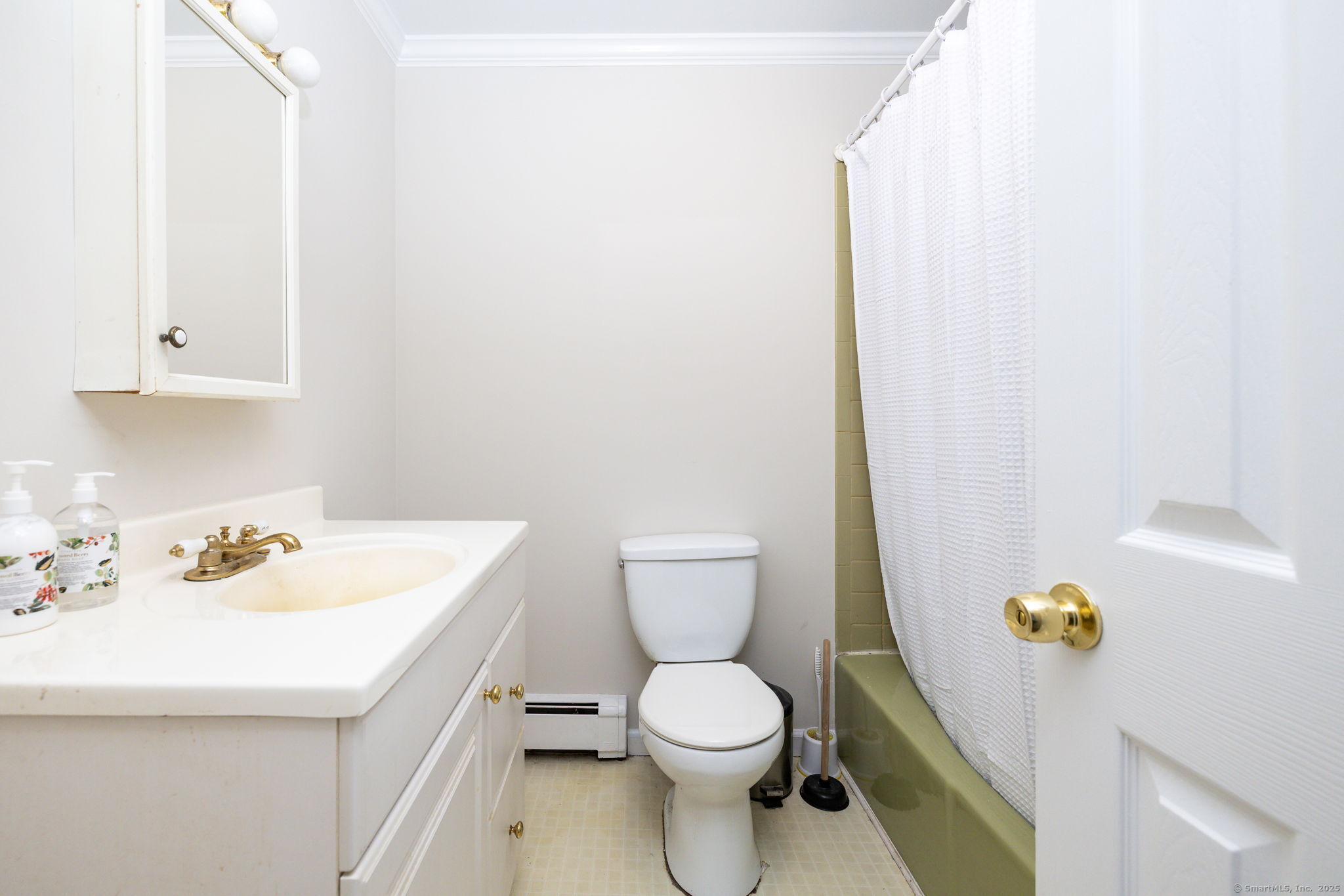 17 Cedar Hill, New Milford, Connecticut 06755