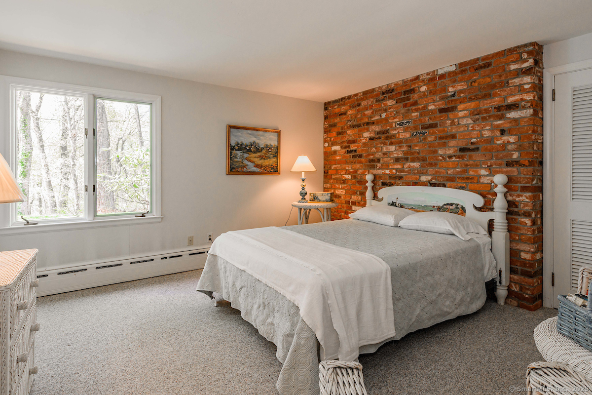 21 South, Harwinton, Connecticut 06791
