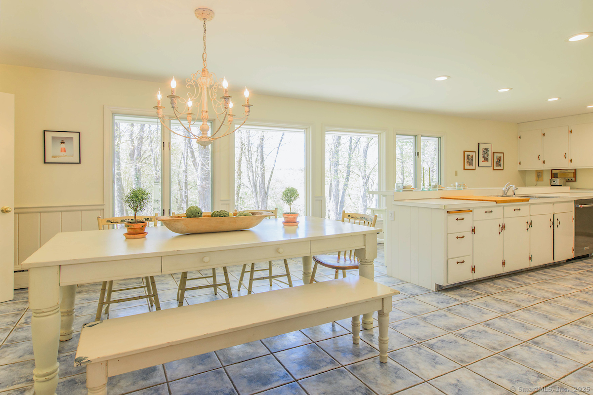 21 South, Harwinton, Connecticut 06791