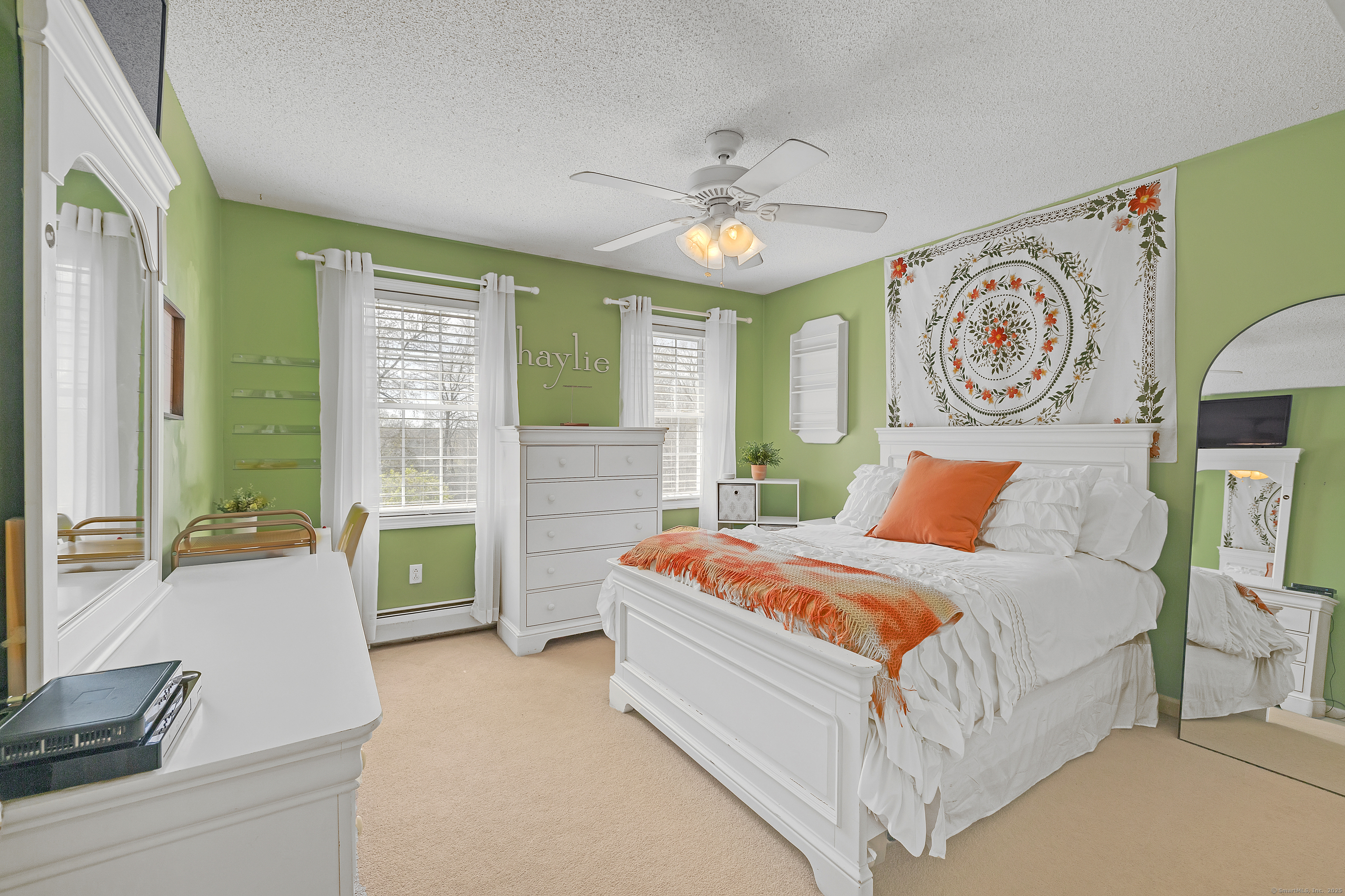 88 Mallory, Roxbury, Connecticut 06783