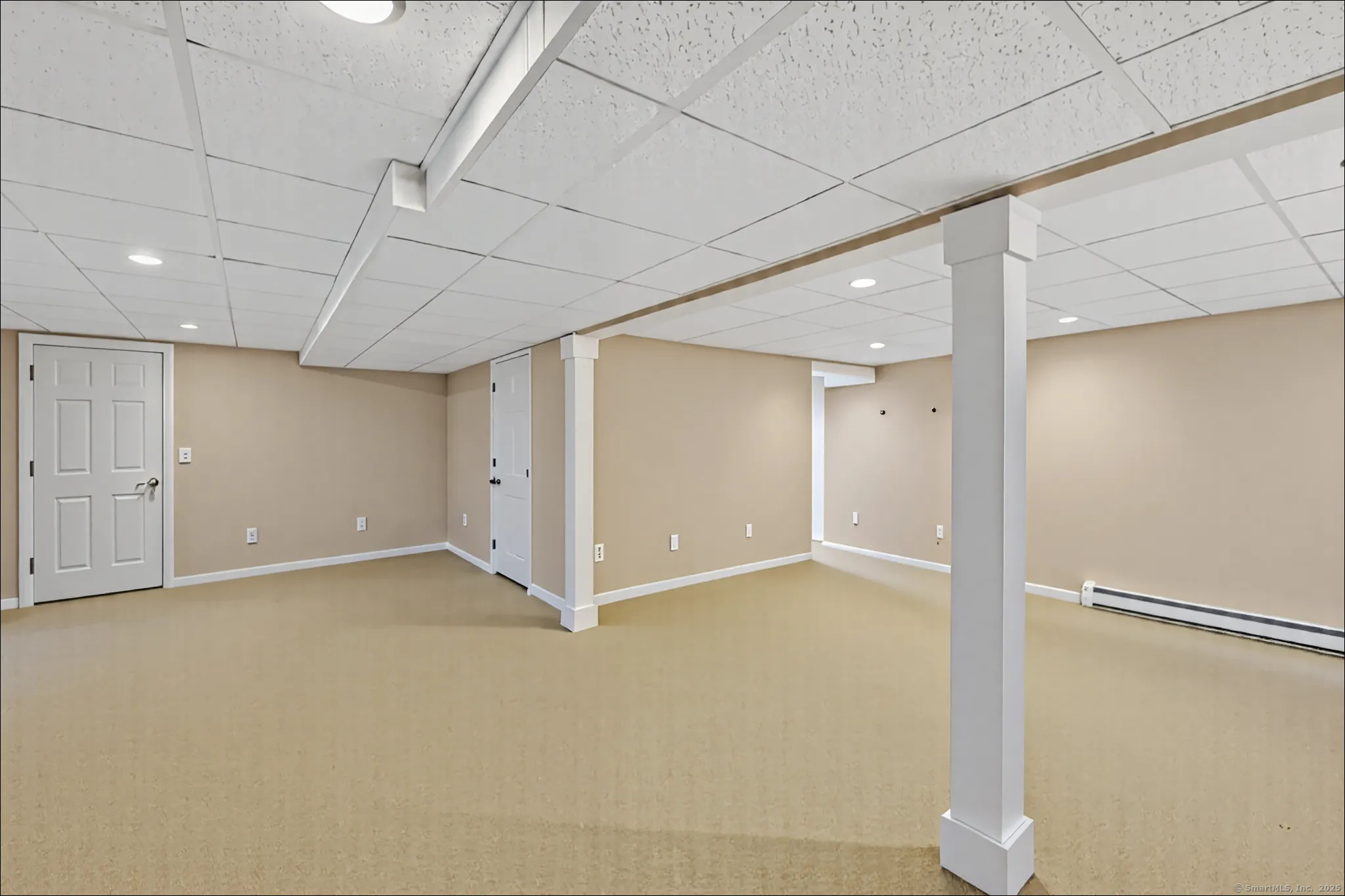 88 Mallory, Roxbury, Connecticut 06783