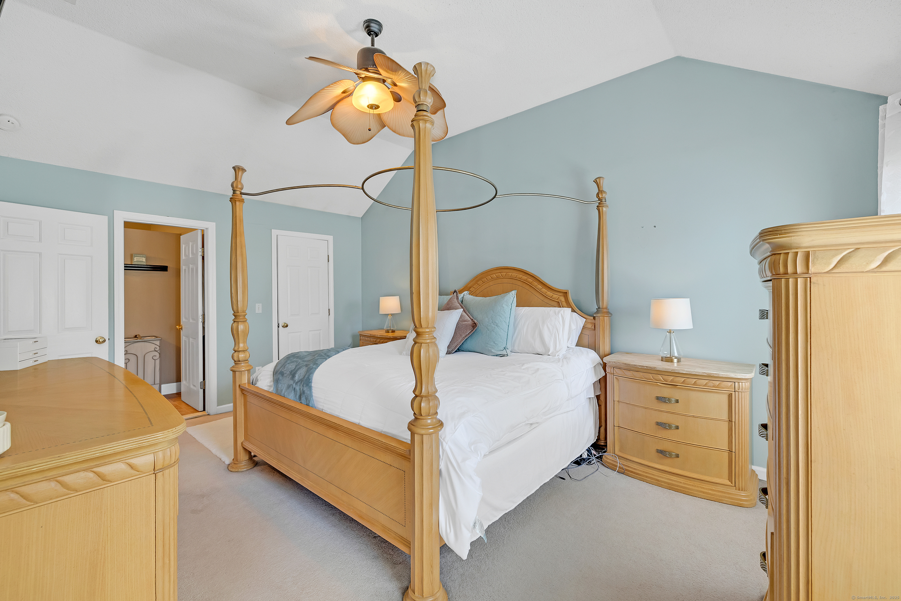 88 Mallory, Roxbury, Connecticut 06783