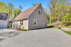 Homes for sale in Guilford, CT | 16 Copper Hill Dr #16, Guilford, CT 06437 | MLS# 24091551