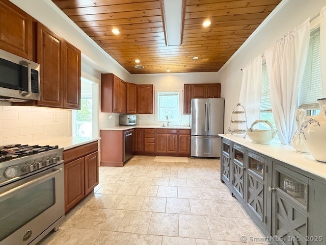 1142 Hope, Stamford, Connecticut 06907