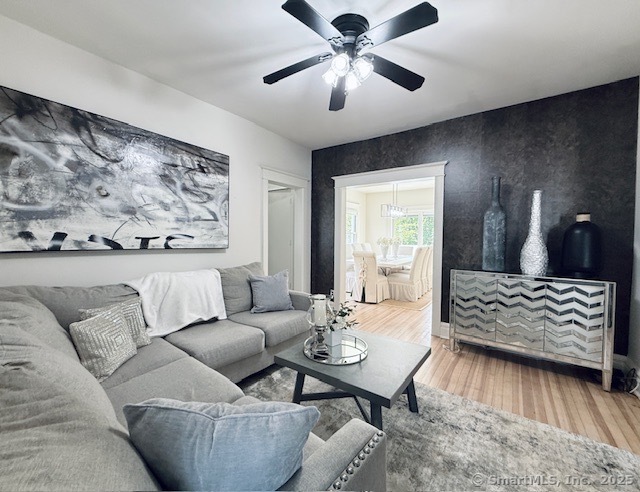 1142 Hope, Stamford, Connecticut 06907