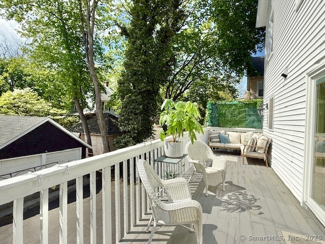1142 Hope, Stamford, Connecticut 06907