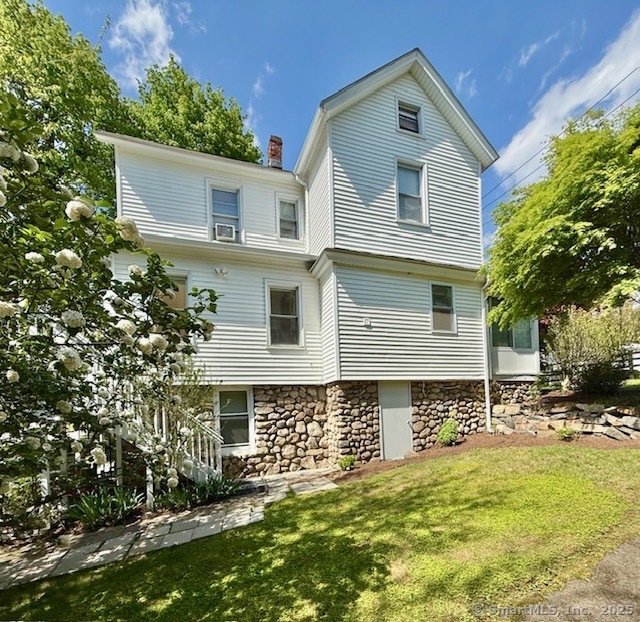 1142 Hope, Stamford, Connecticut 06907